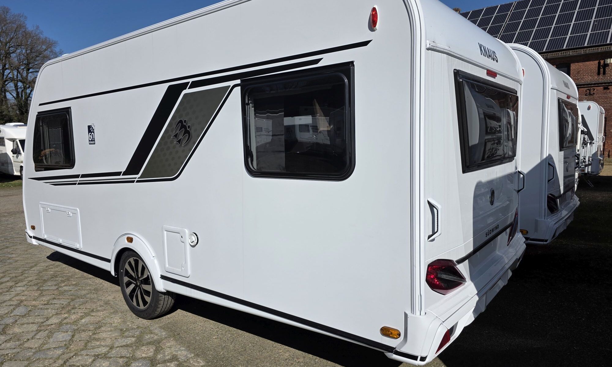 Knaus Südwind 460 EU 60 Years