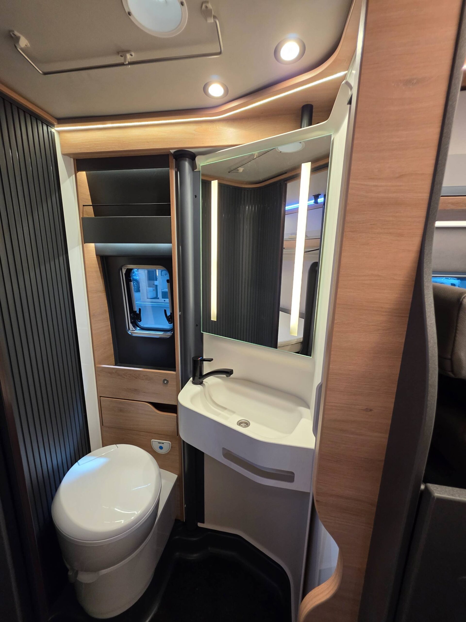KNAUS BOXLIFE 600 MQ PLATINUM SELECTION