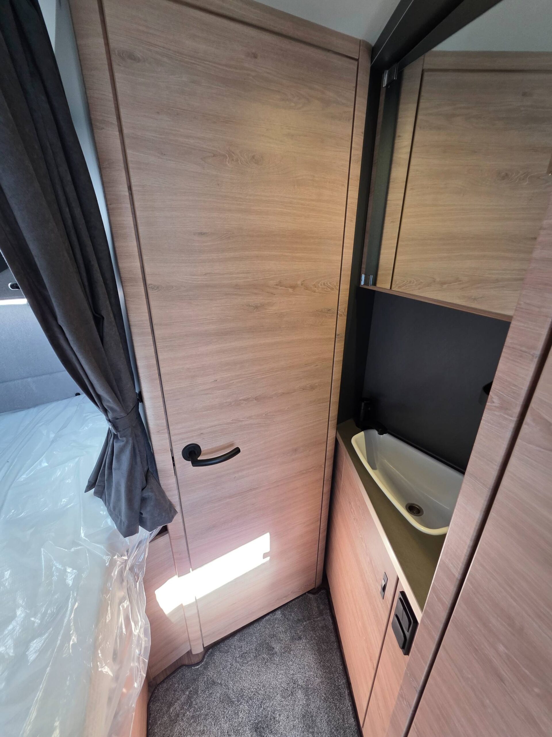 KNAUS L!VE TI 650 MF PLATINUM SELECTION