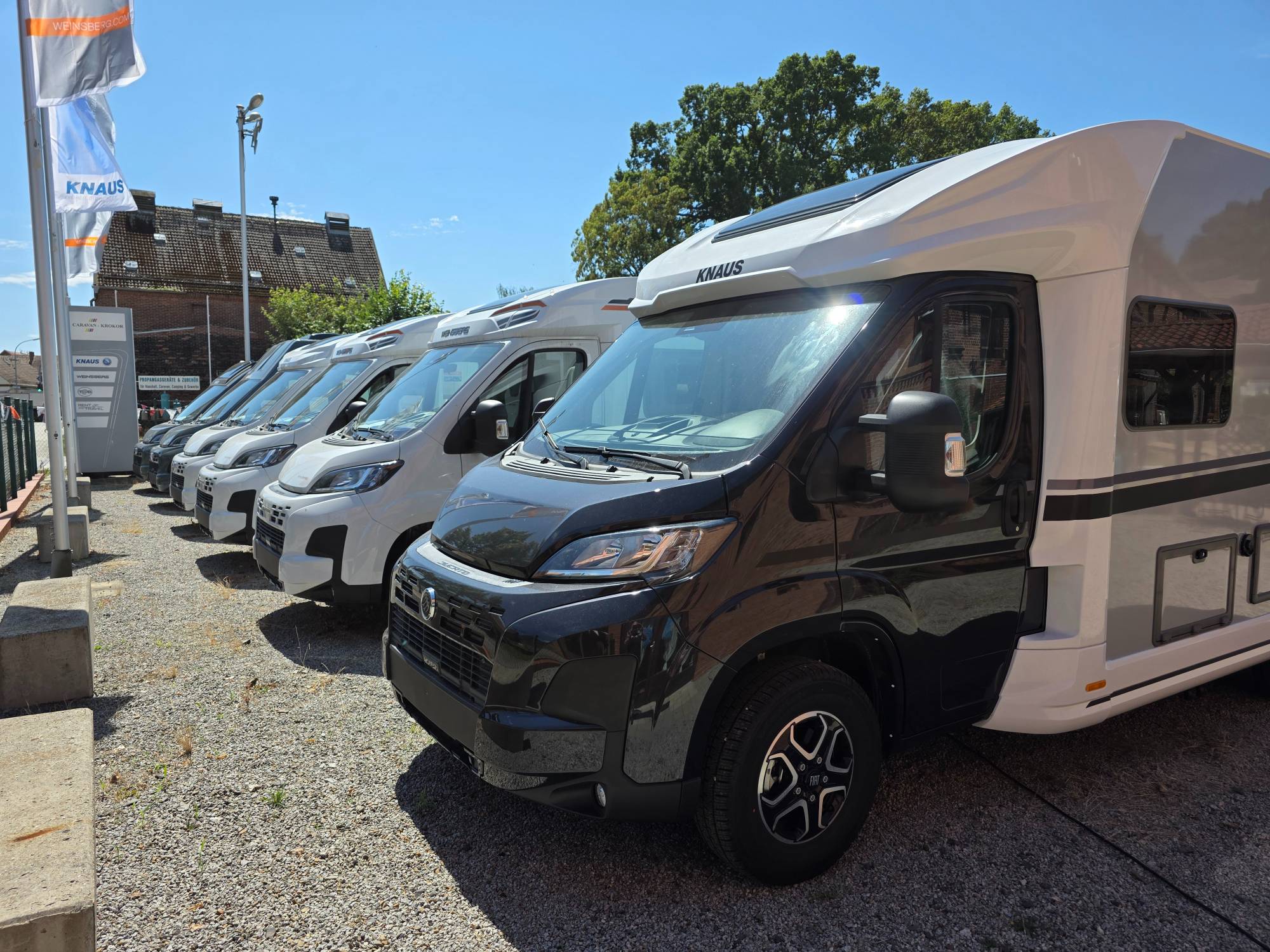 KNAUS L!VE WAVE 650 MEG BLACK SELECTION