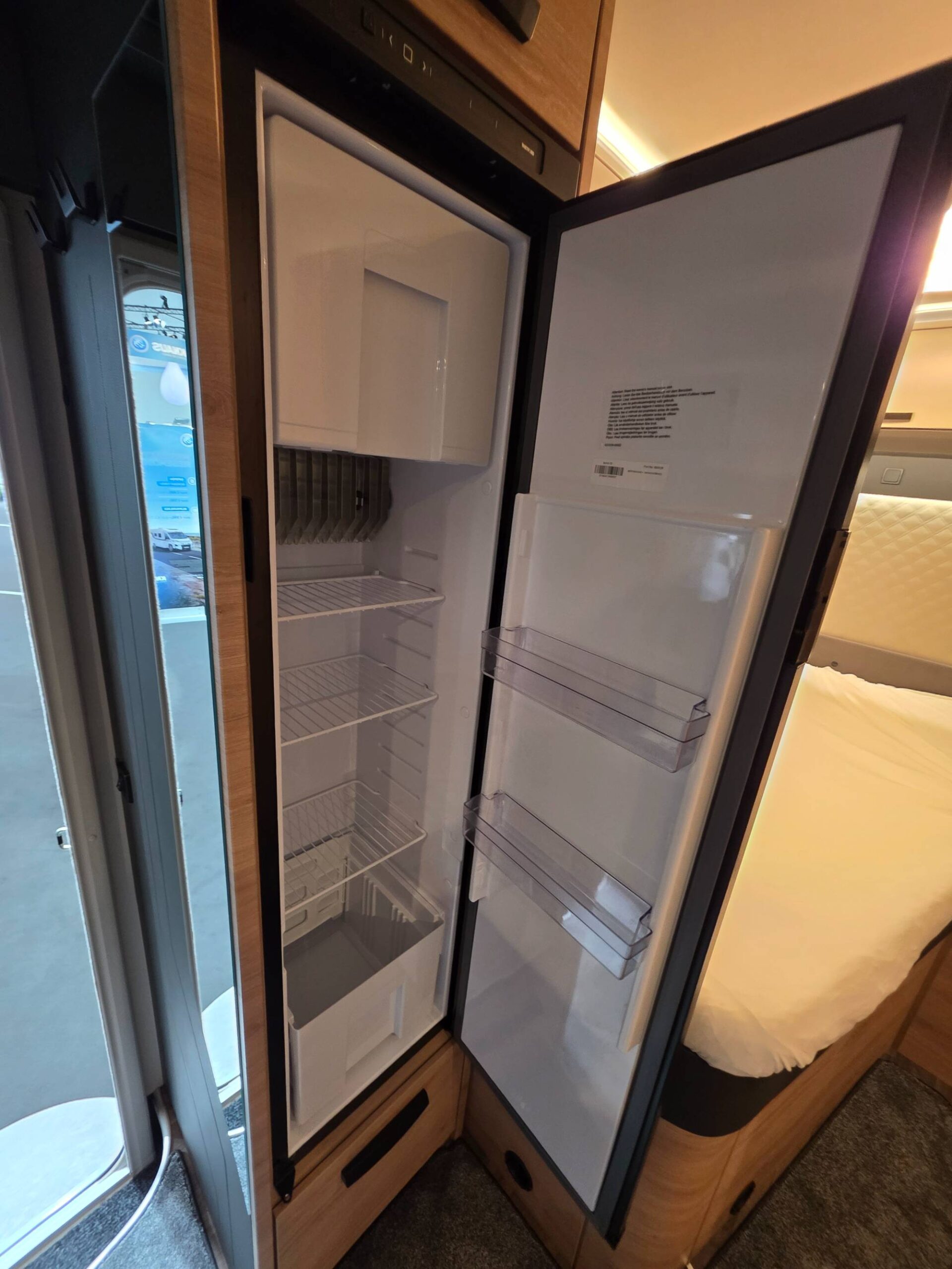 KNAUS L!VE WAVE 650 MF PLATINUM SELECTION