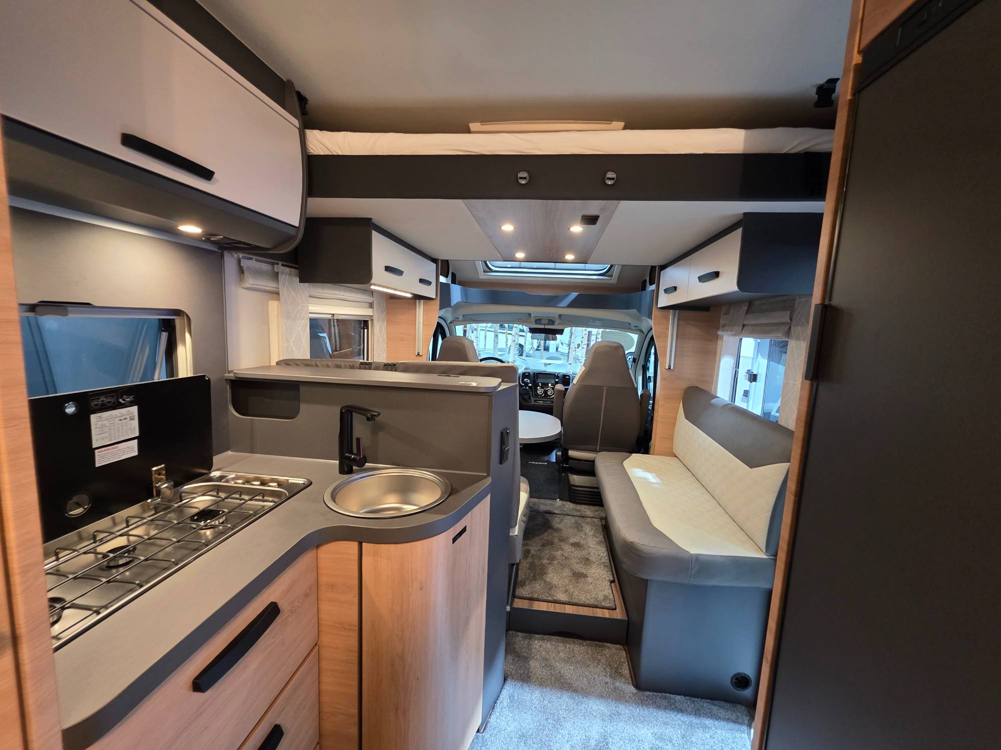 KNAUS L!VE WAVE 650 MF PLATINUM SELECTION