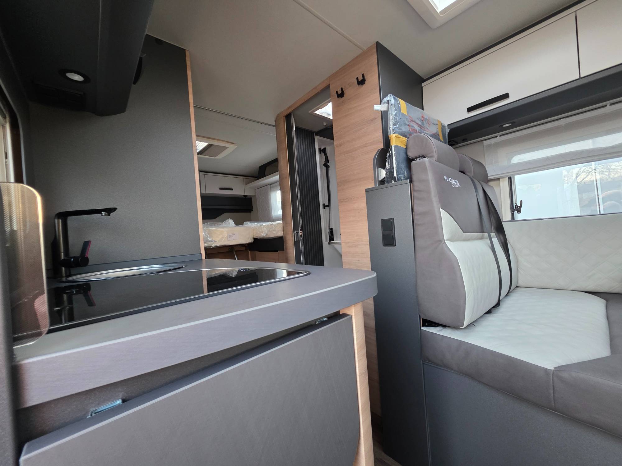 KNAUS L!VE TI 650 MEG PLATINUM SELECTION