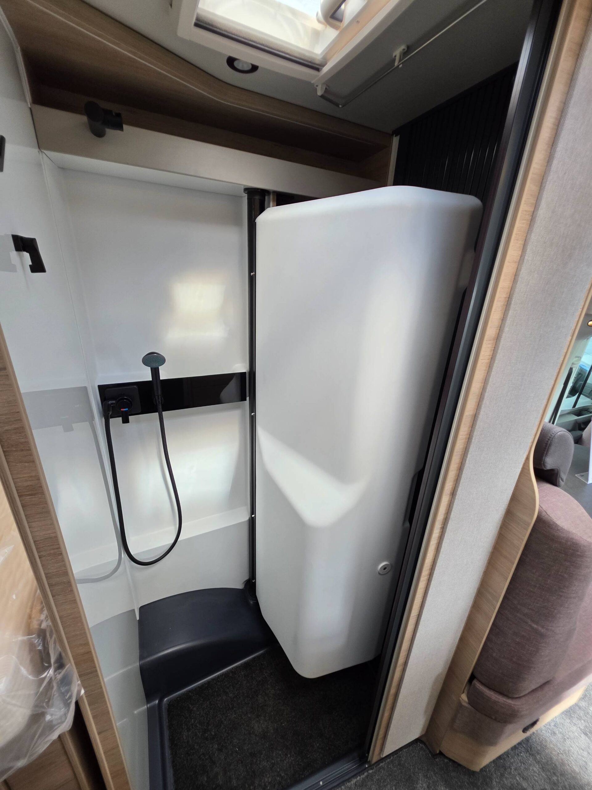 KNAUS SKY TI VW 650 MEG