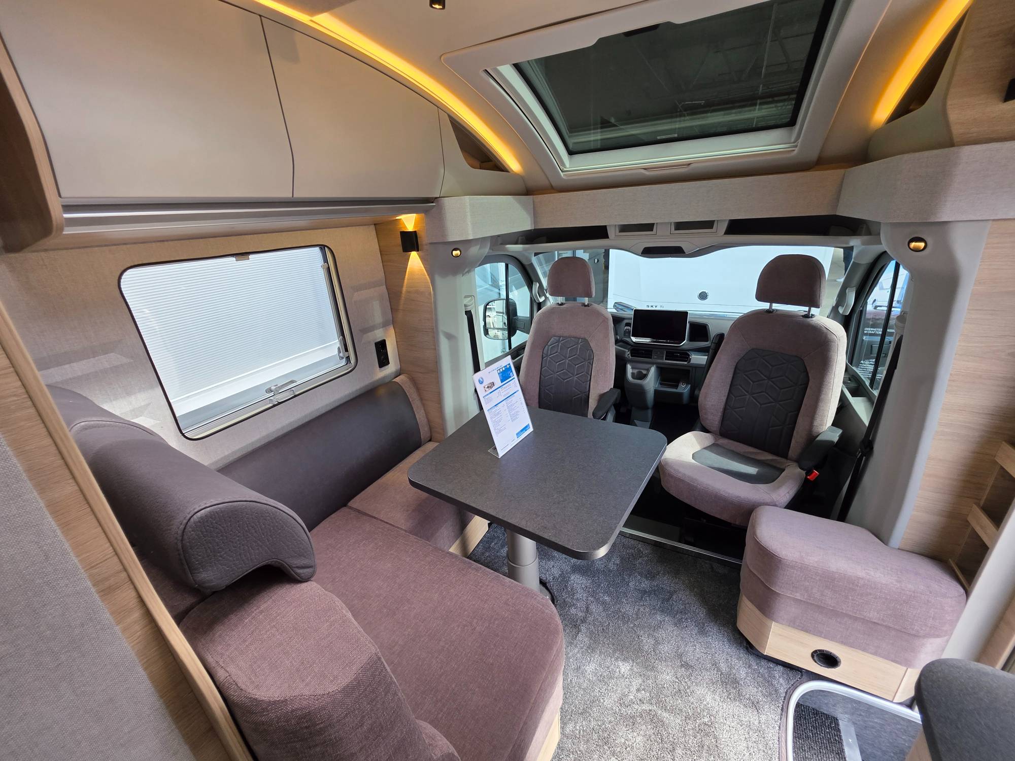 KNAUS SKY TI VW 650 MEG