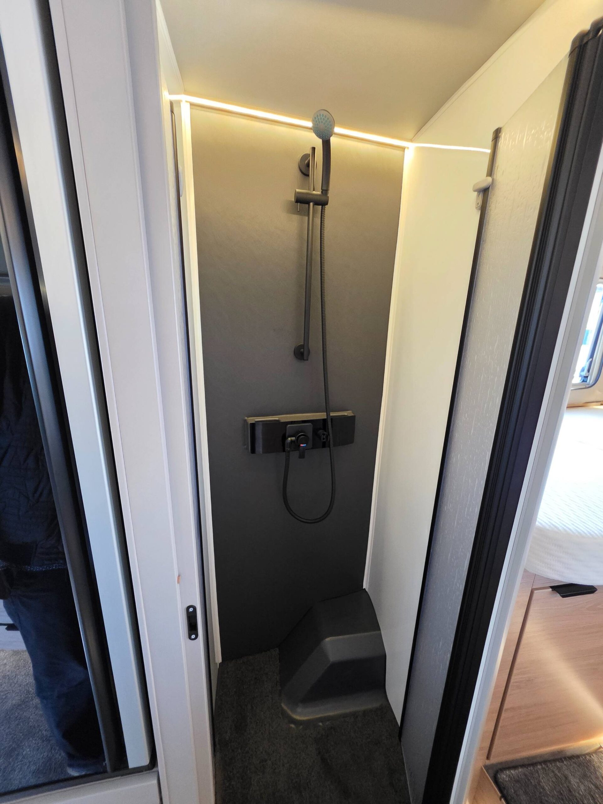 KNAUS SKY TI VW 700 DEG
