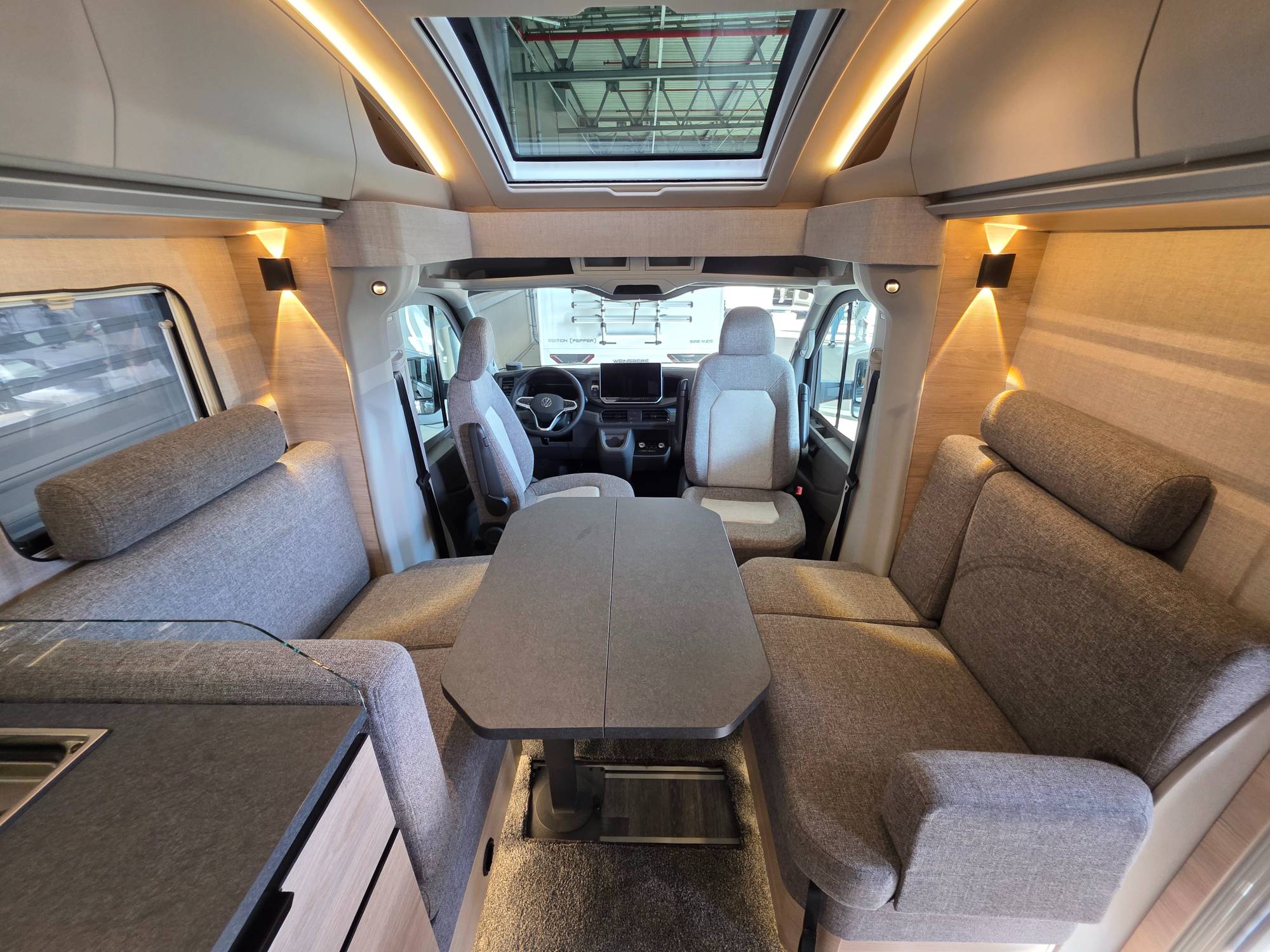 KNAUS SKY TI VW 700 DEG