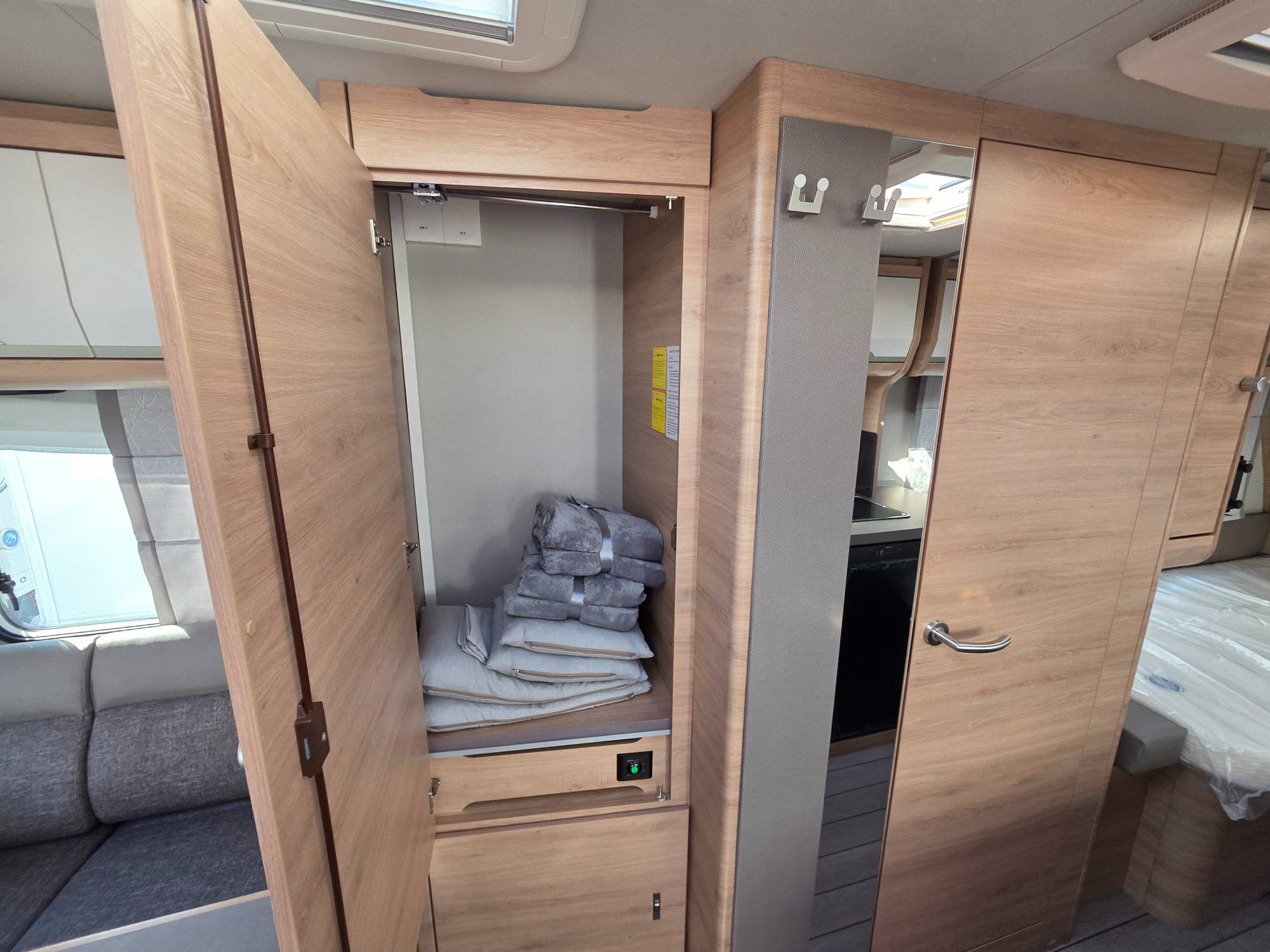 KNAUS SÜDWIND 500 EU (2025) 60 YEARS KNAUS