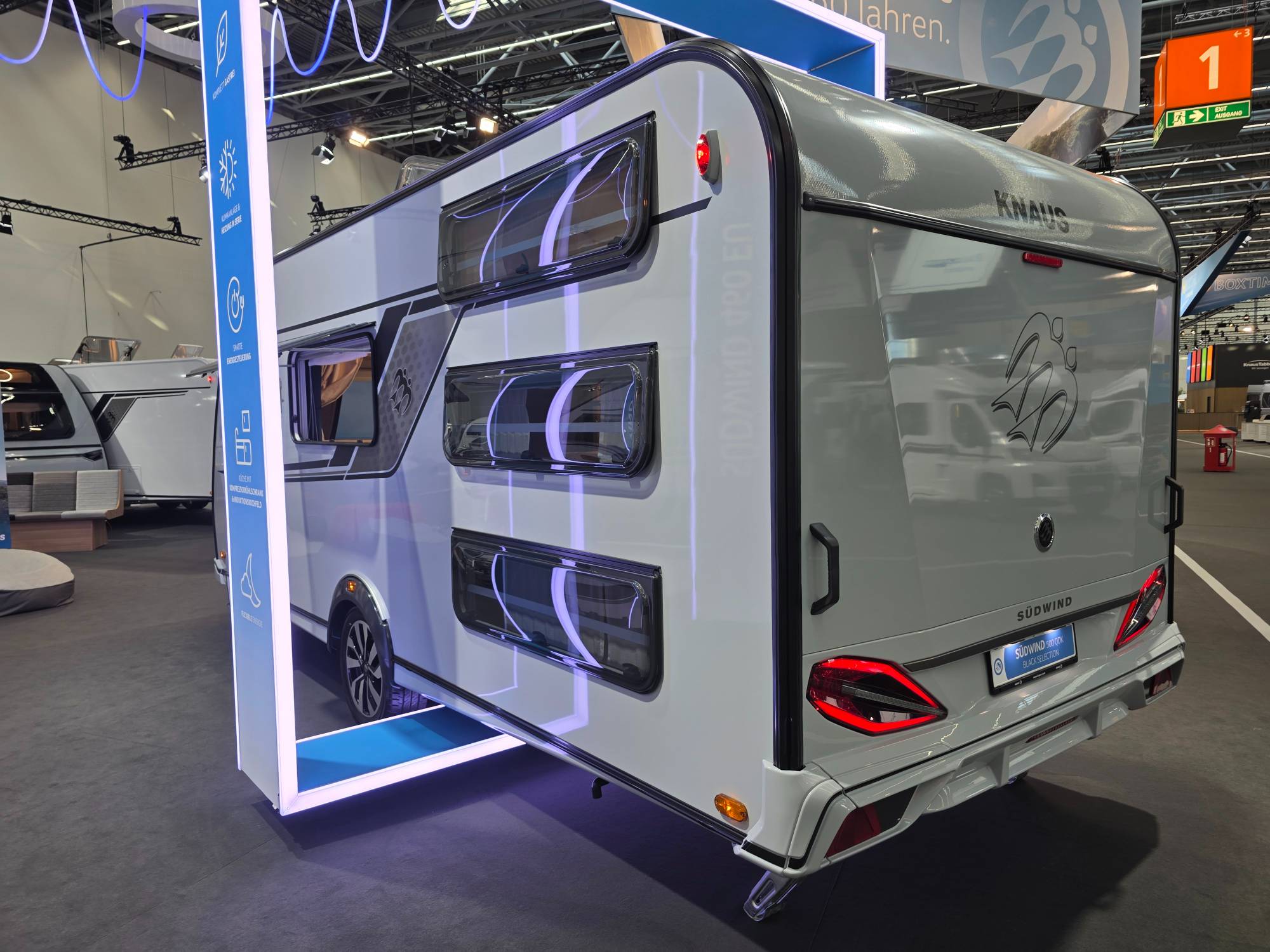 KNAUS SÜDWIND 500 QDK BLACK SELECTION