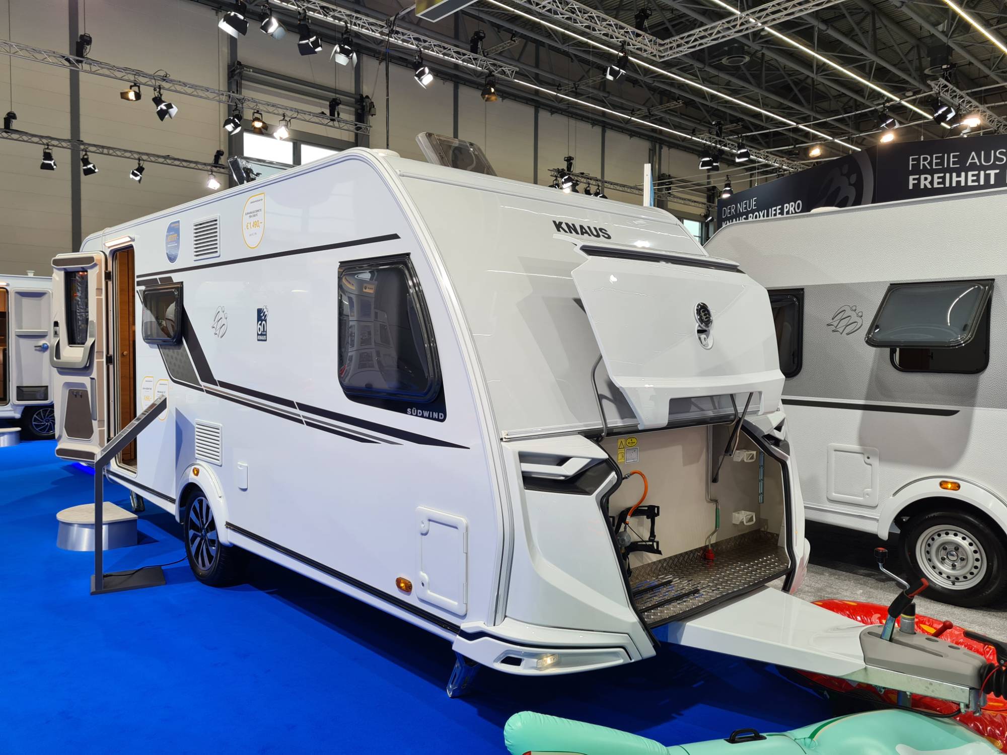 KNAUS SÜDWIND 540 FDK BLACK SELECTION