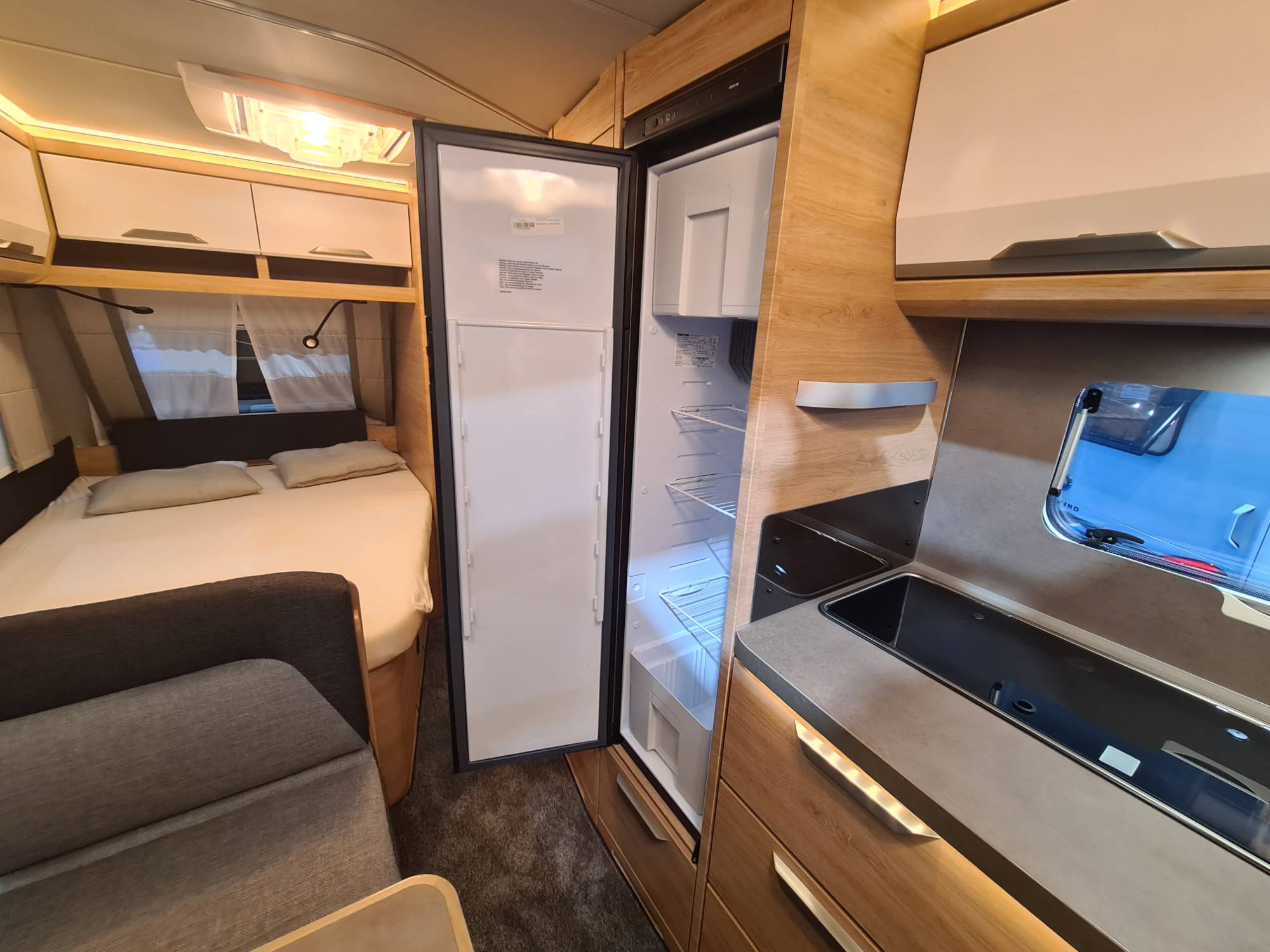 KNAUS SÜDWIND 540 FDK BLACK SELECTION