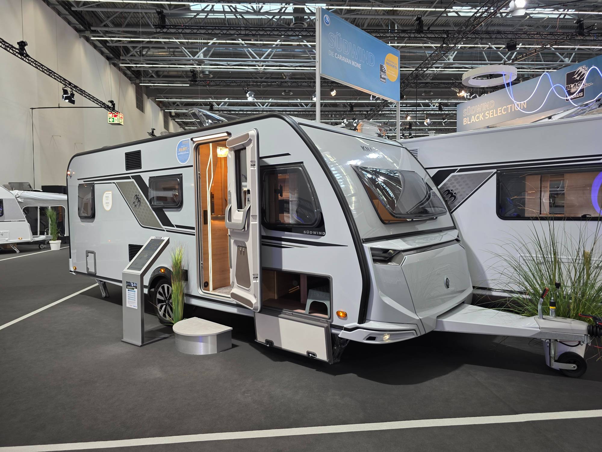 KNAUS SÜDWIND 580 QS BLACK SELECTION