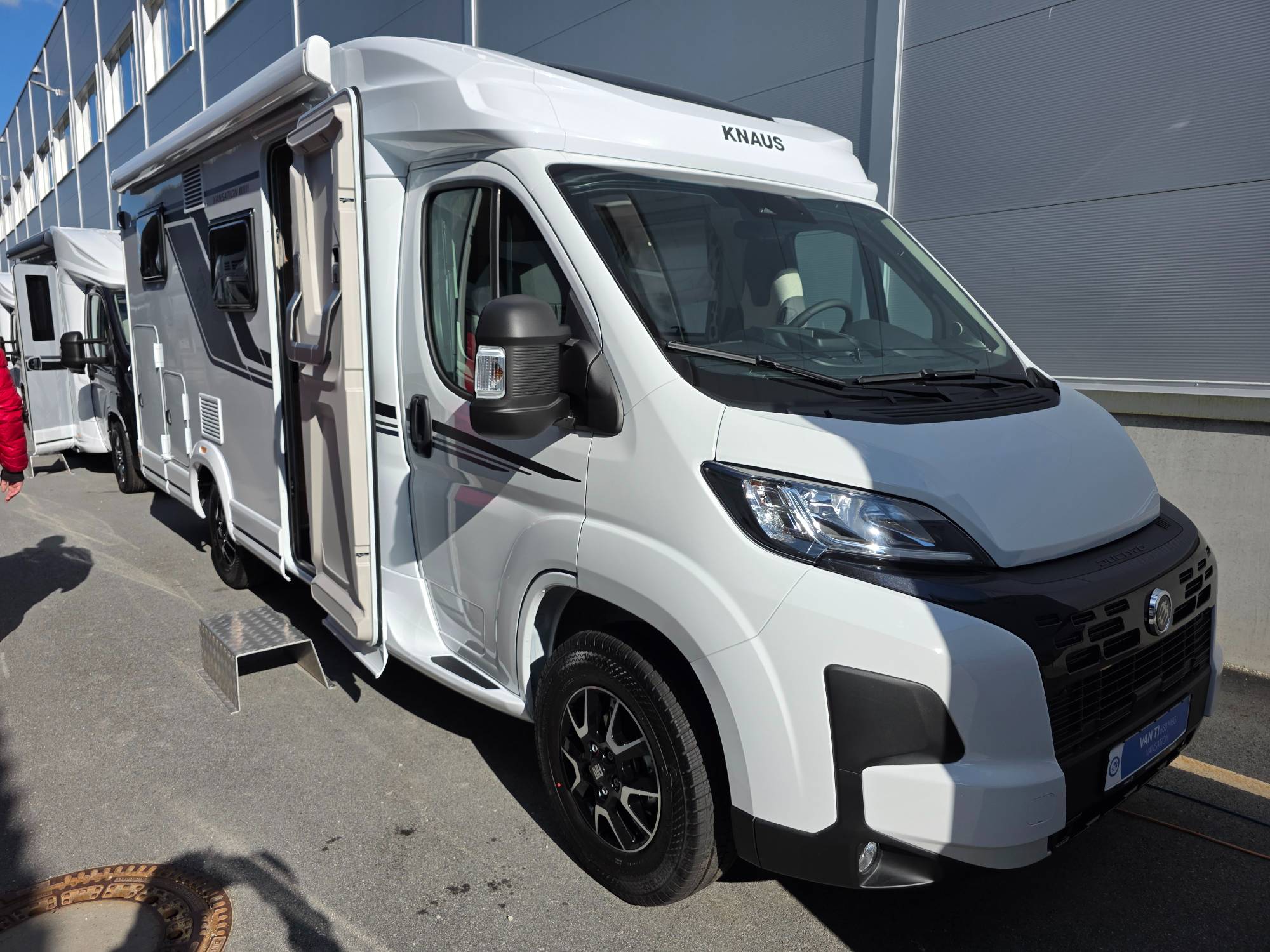 KNAUS VAN TI 650 MEG VANSATION