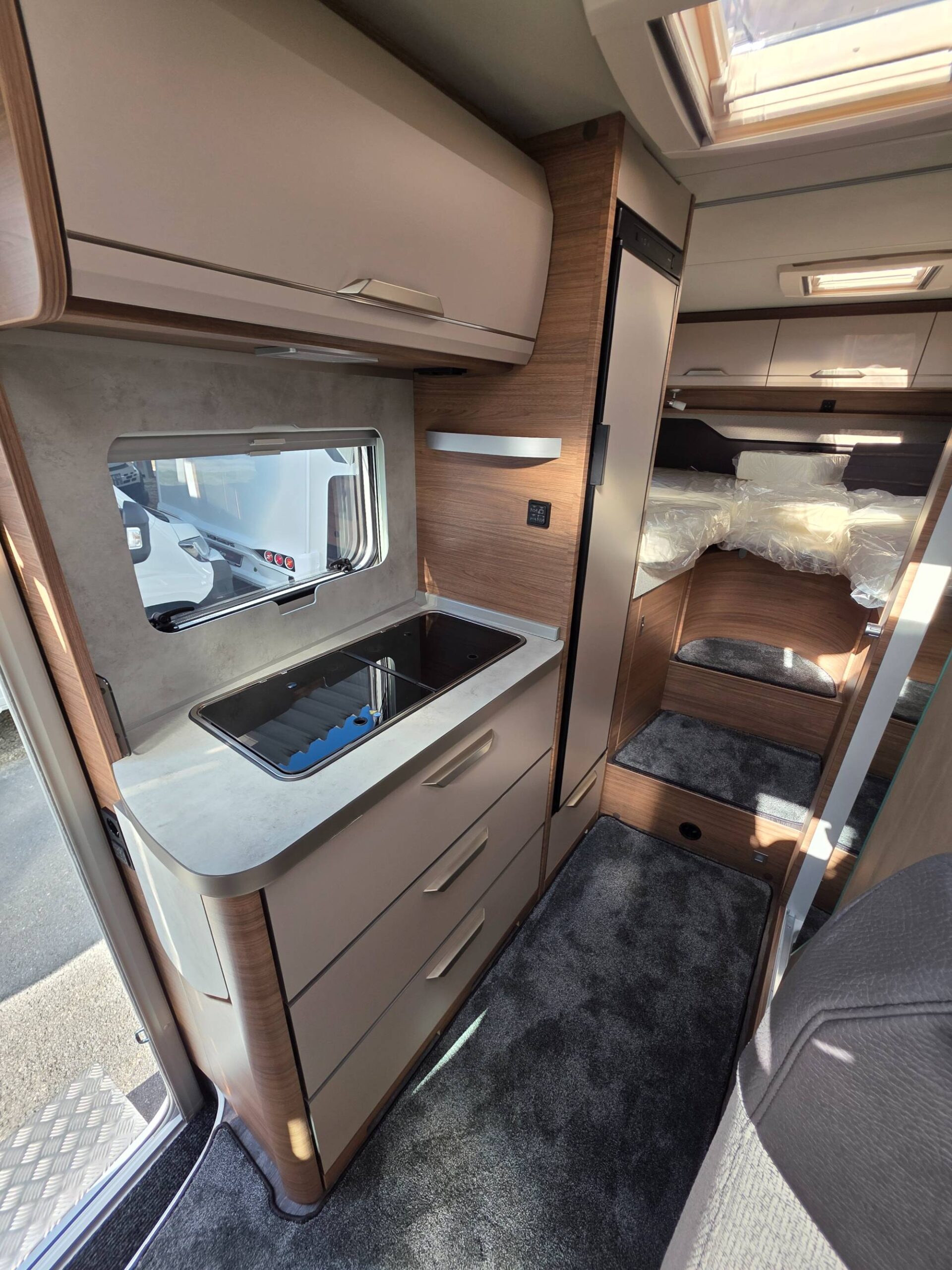 KNAUS VAN TI 650 MEG VANSATION