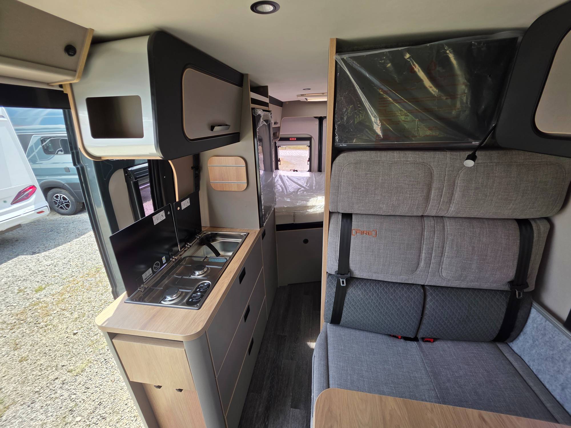 Weinsberg CaraBus GREY 600 MQ EDITION FIRE