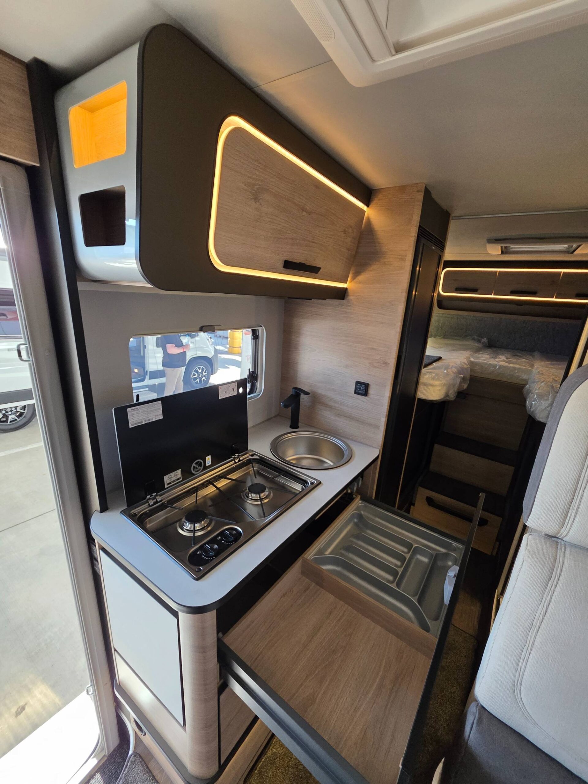 Weinsberg CaraCompact 600 MEG EDITION Pepper