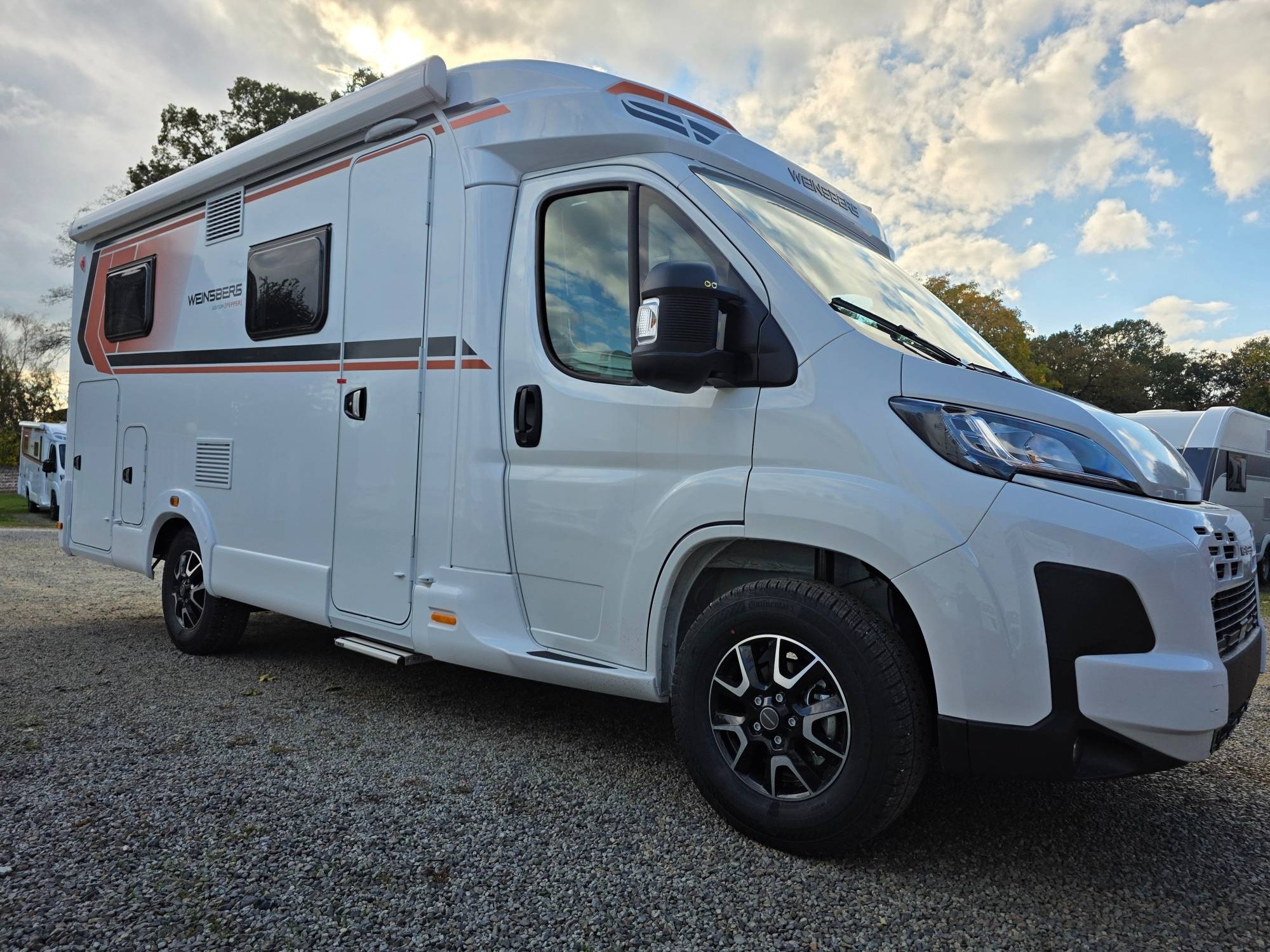 Weinsberg CaraCompact 600 MEG EDITION [PEPPER]