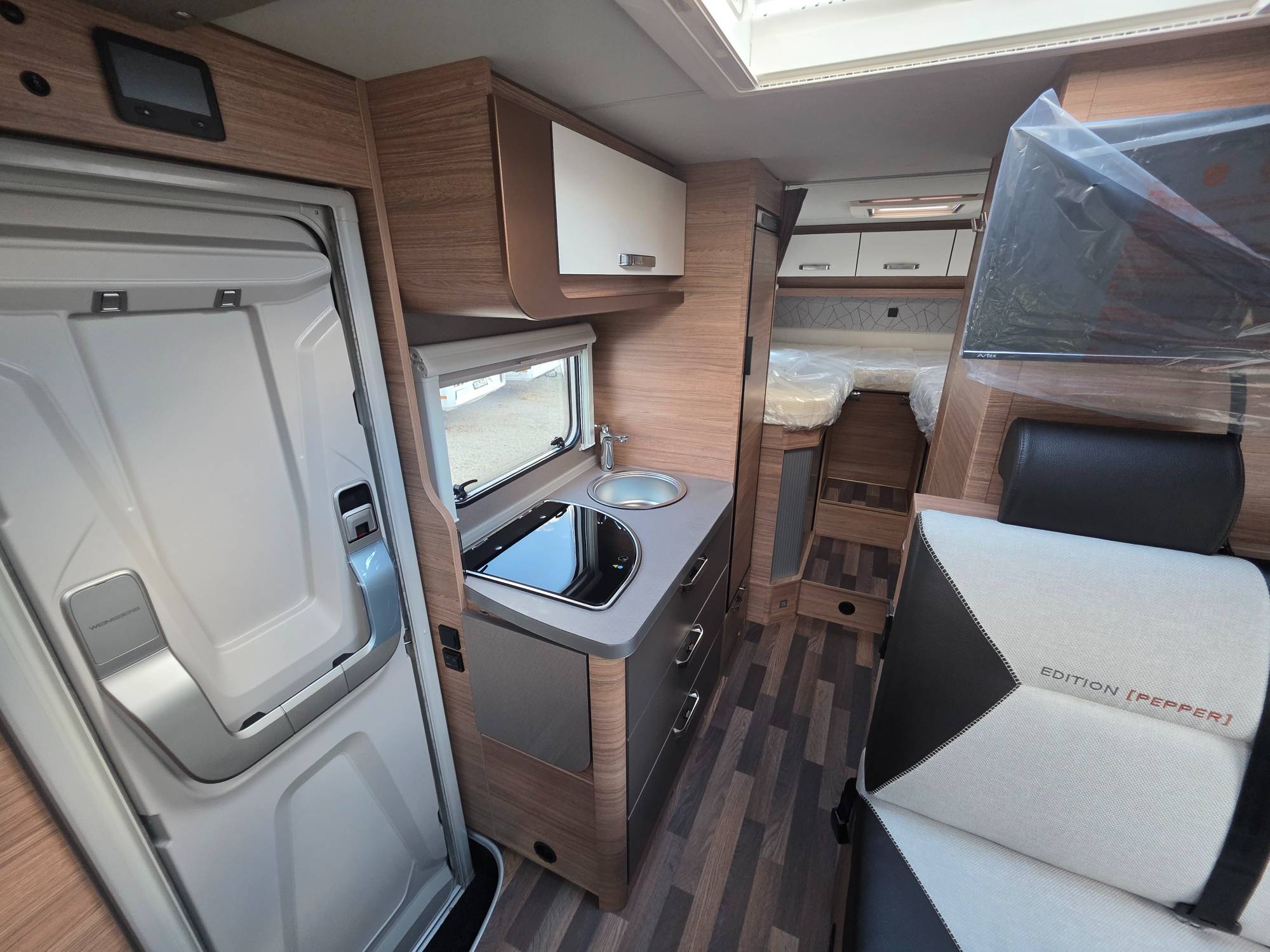 Weinsberg CaraCompact 600 MEG EDITION [PEPPER]