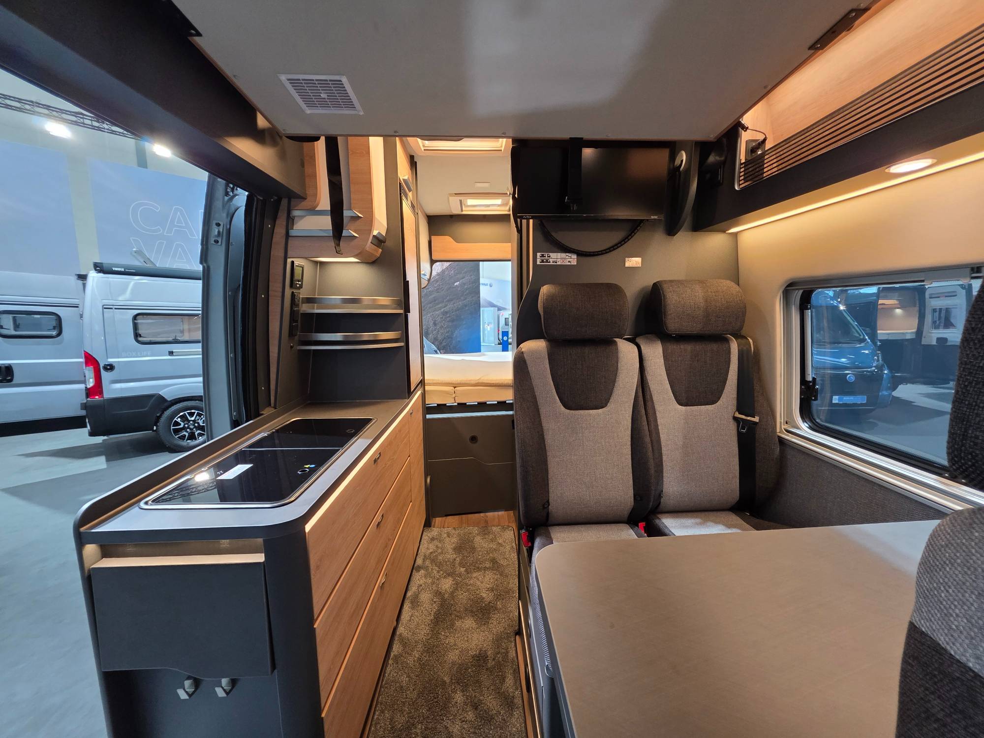 KNAUS BOXLIFE 600 DQ PLATINUM SELECTION