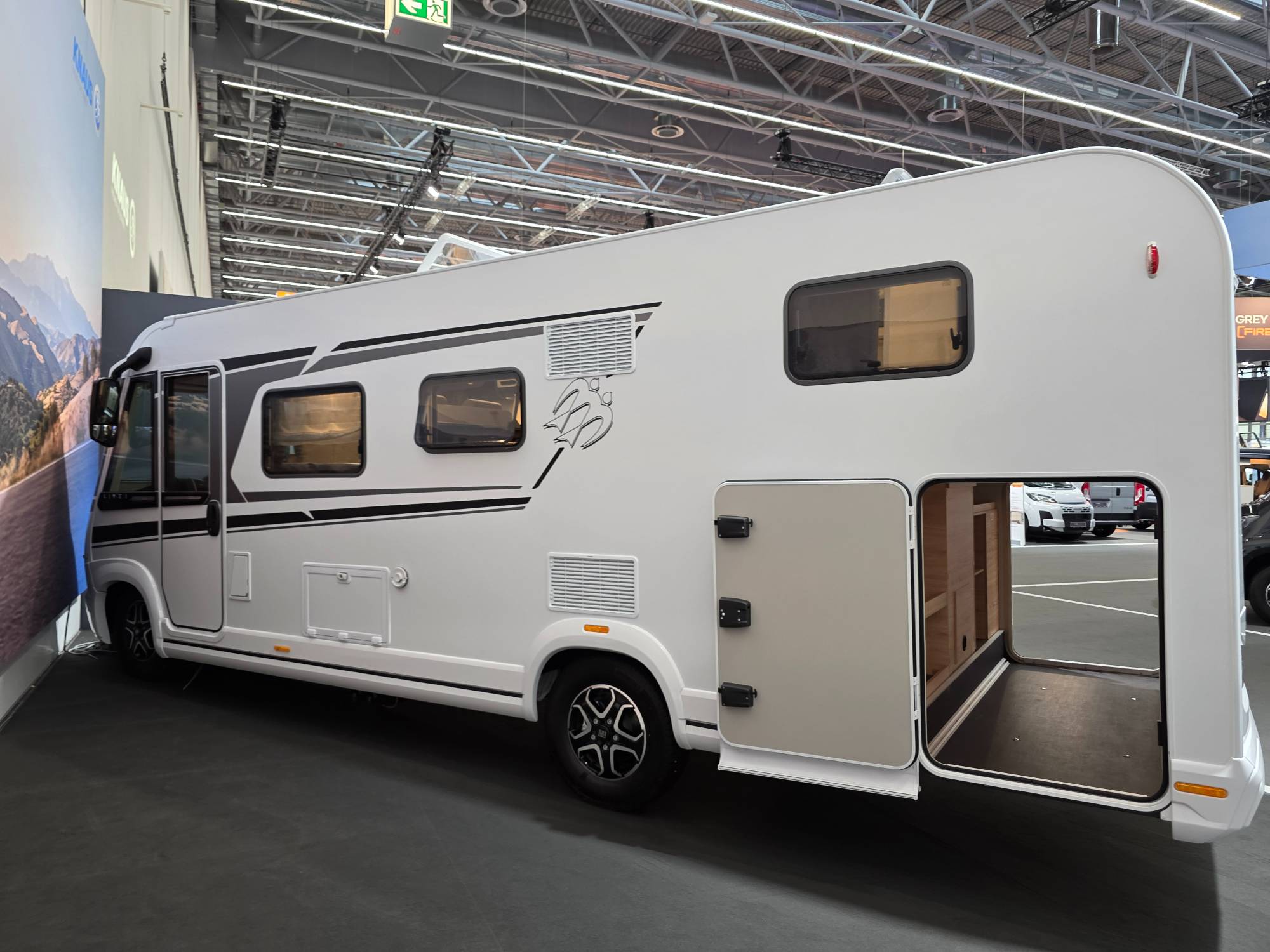 KNAUS L!VE I 700 MEG