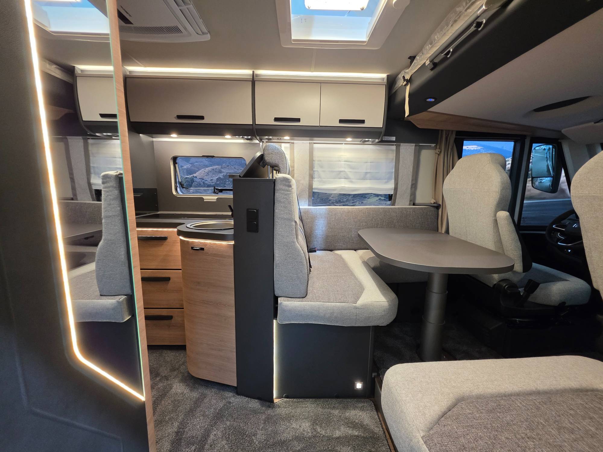 KNAUS L!VE I 700 MEG