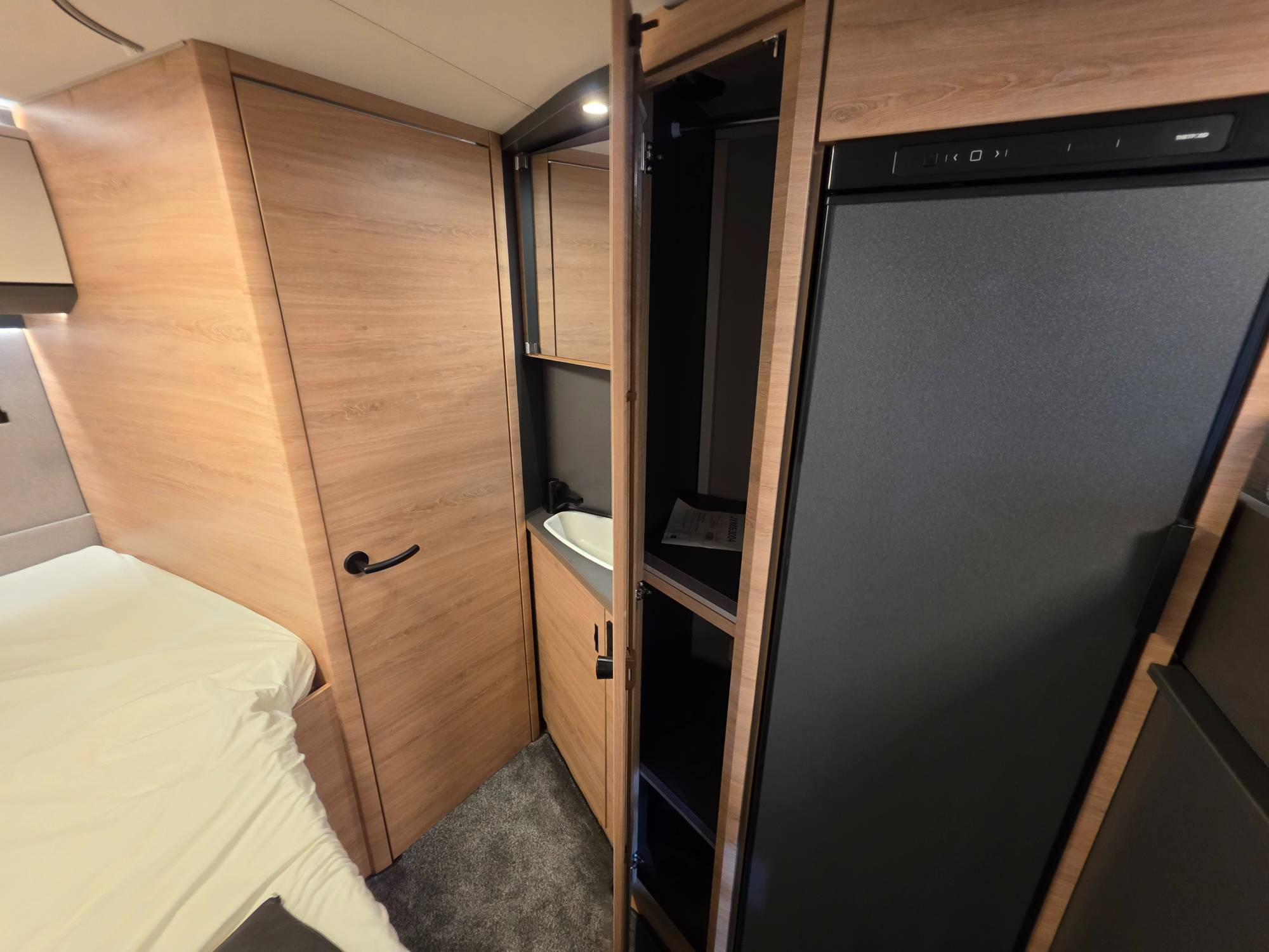 KNAUS L!VE TI 590 MF PLATINUM SELECTION