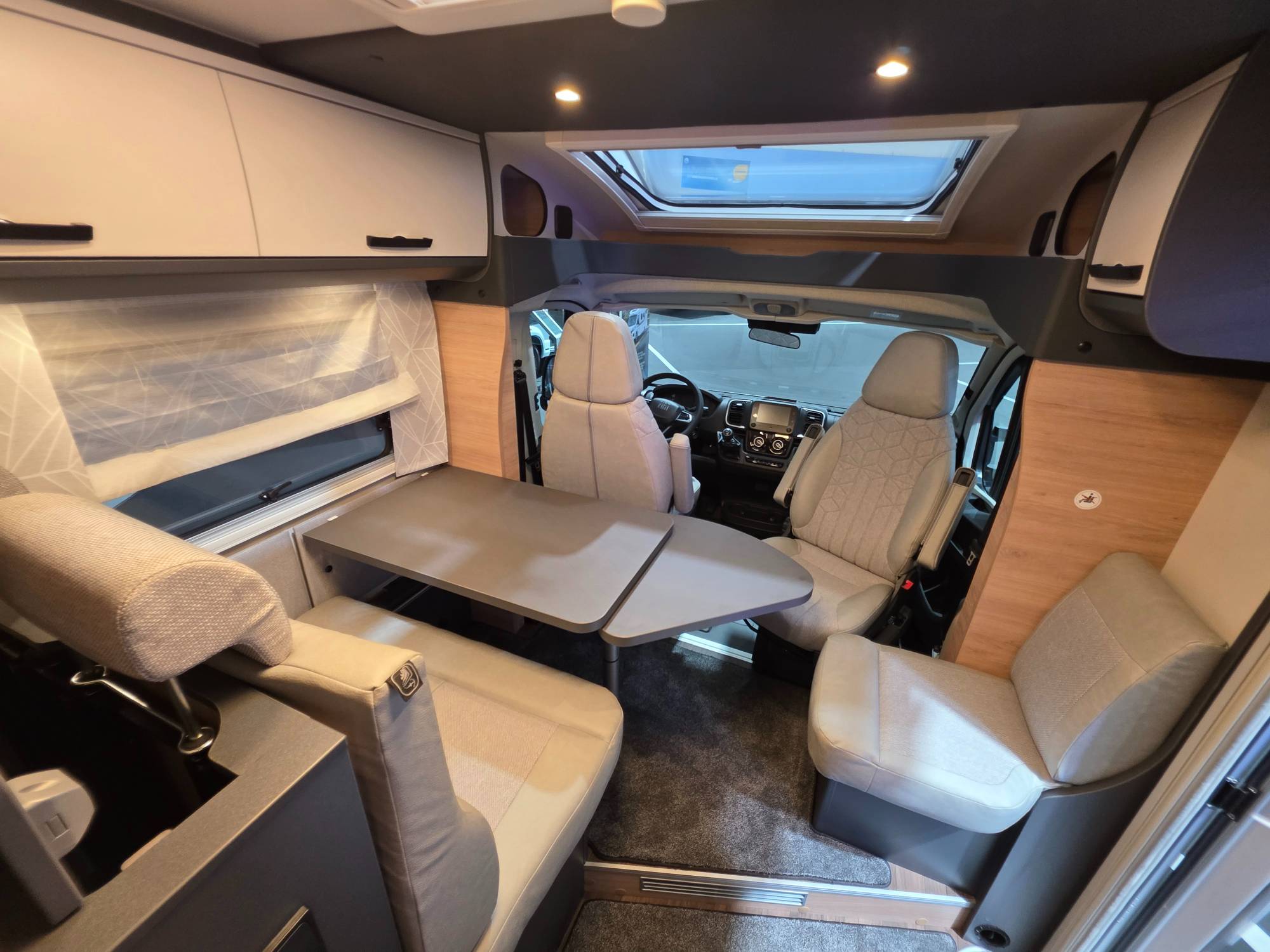 KNAUS L!VE TI 650 MEG PLATINUM SELECTION