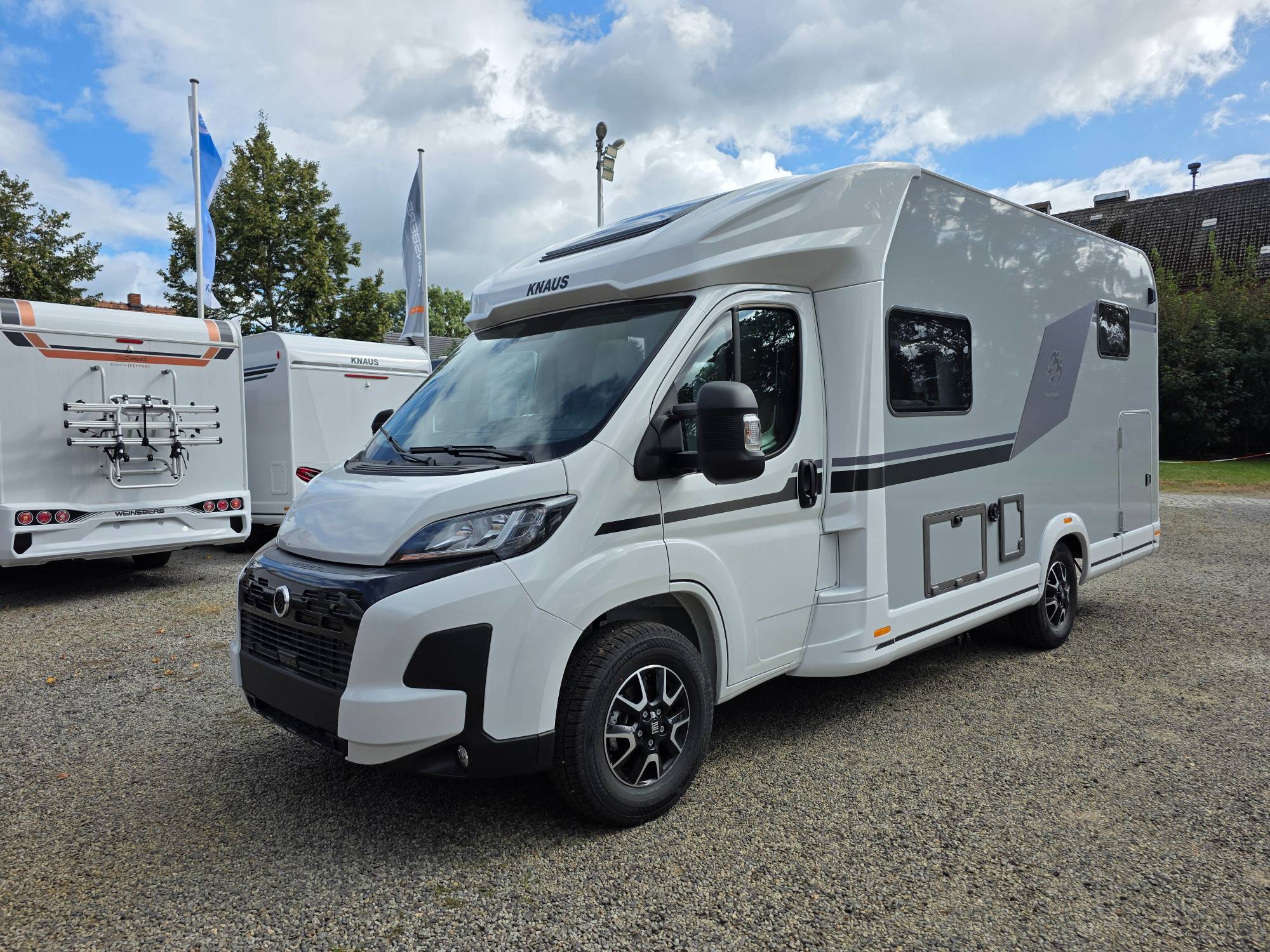 KNAUS L!VE WAVE 650 MEG PLATINUM SELECTION