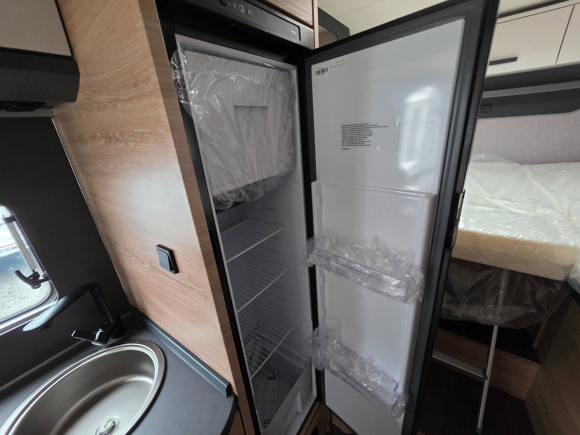 KNAUS L!VE WAVE 650 MEG PLATINUM SELECTION