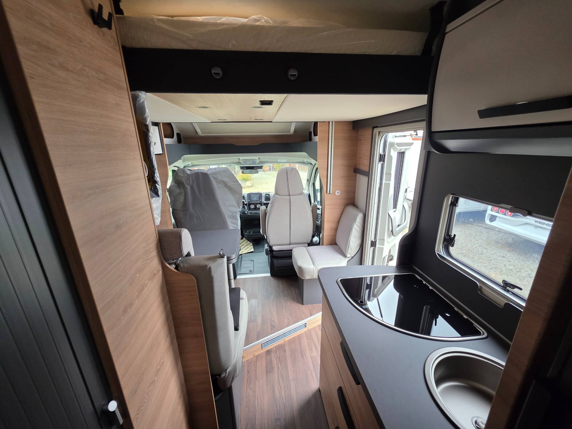 KNAUS L!VE WAVE 650 MEG PLATINUM SELECTION
