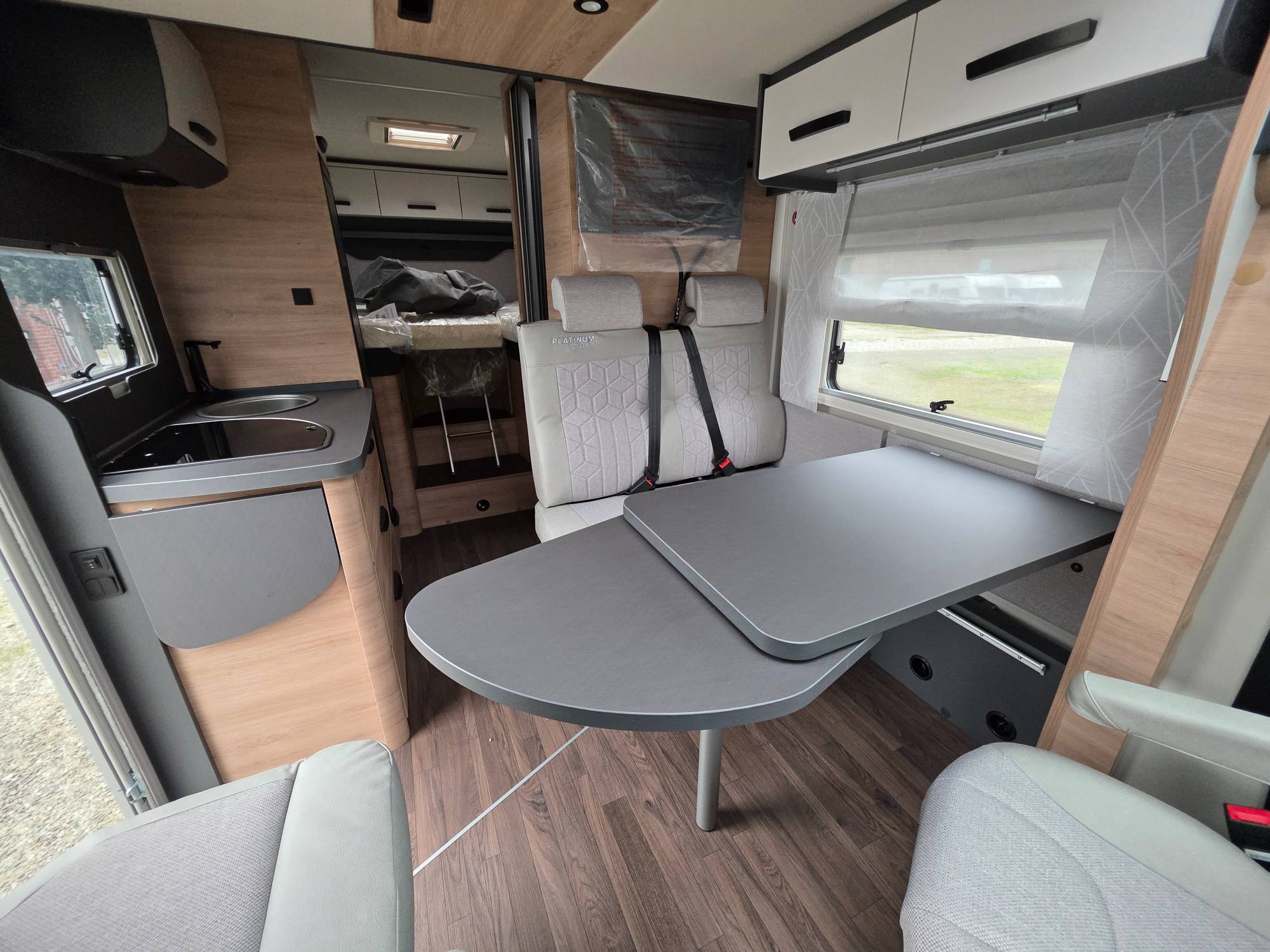 KNAUS L!VE WAVE 650 MEG PLATINUM SELECTION