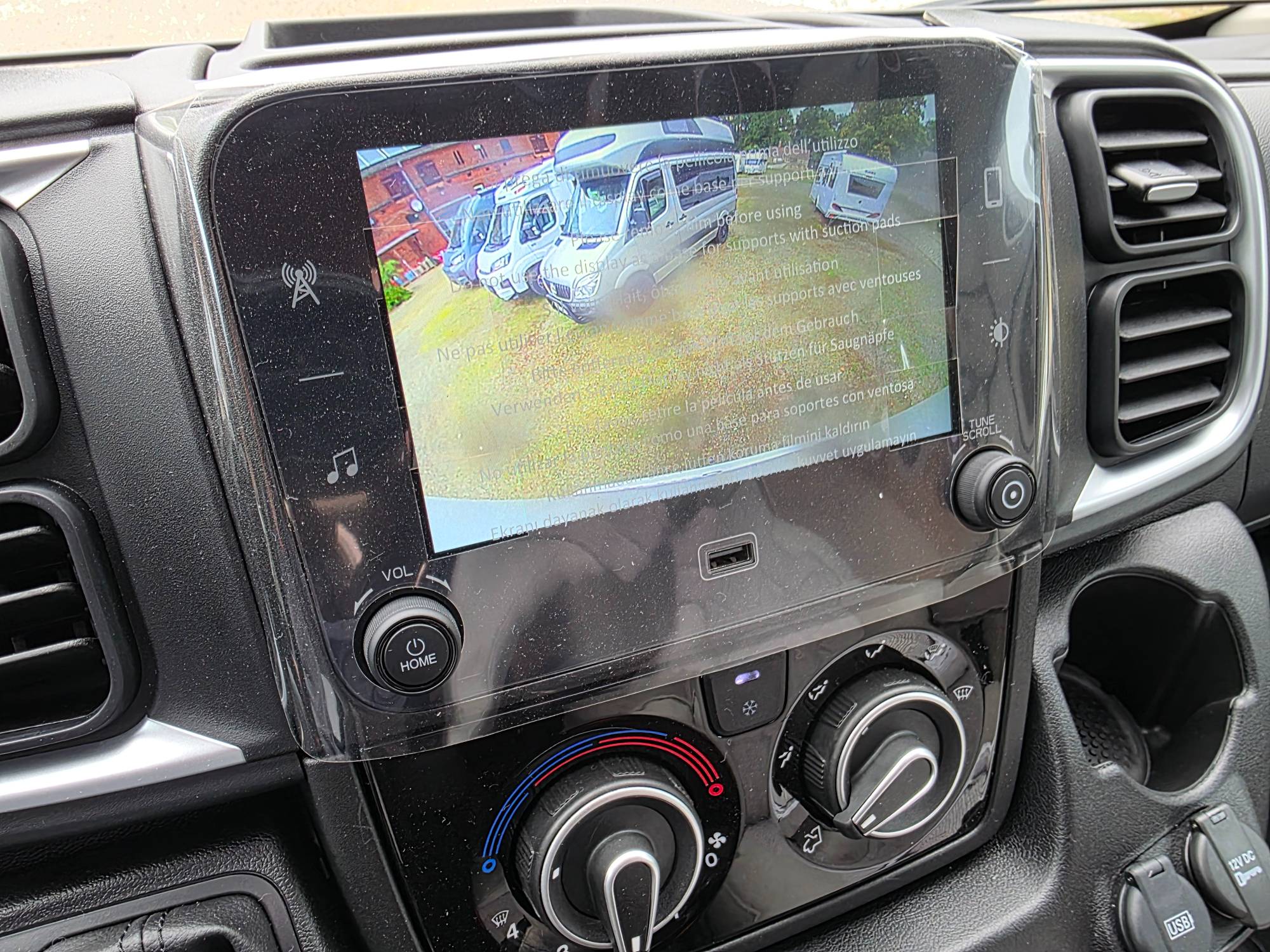 KNAUS L!VE WAVE 650 MEG PLATINUM SELECTION