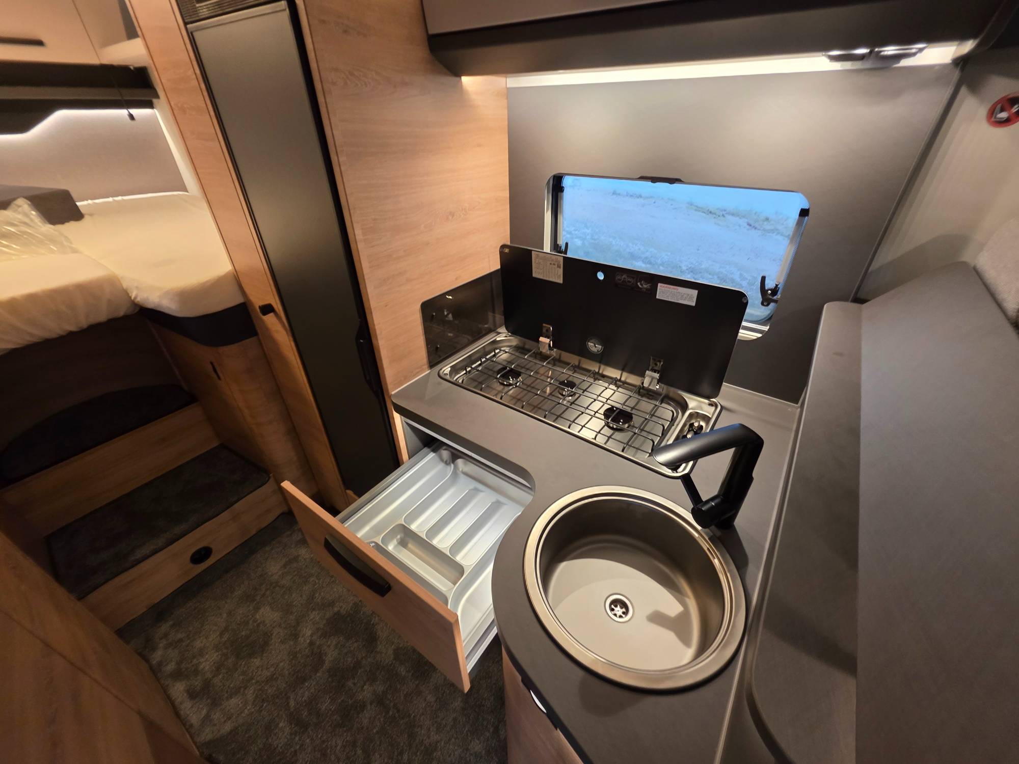 KNAUS L!VE WAVE 700 MEG PLATINUM SELECTION