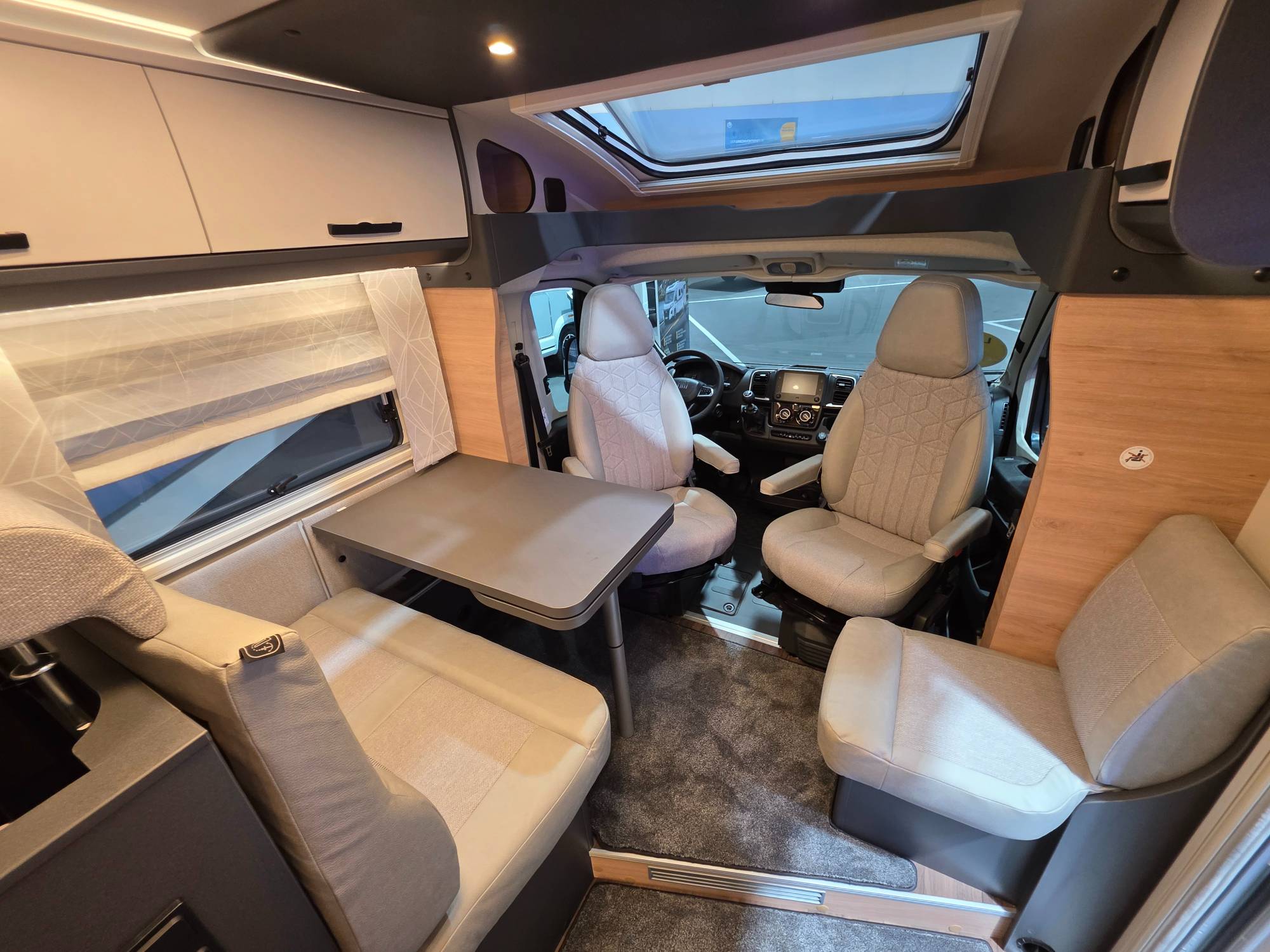 KNAUS LIVE TI 650 MEG PLATINUM SELECTION
