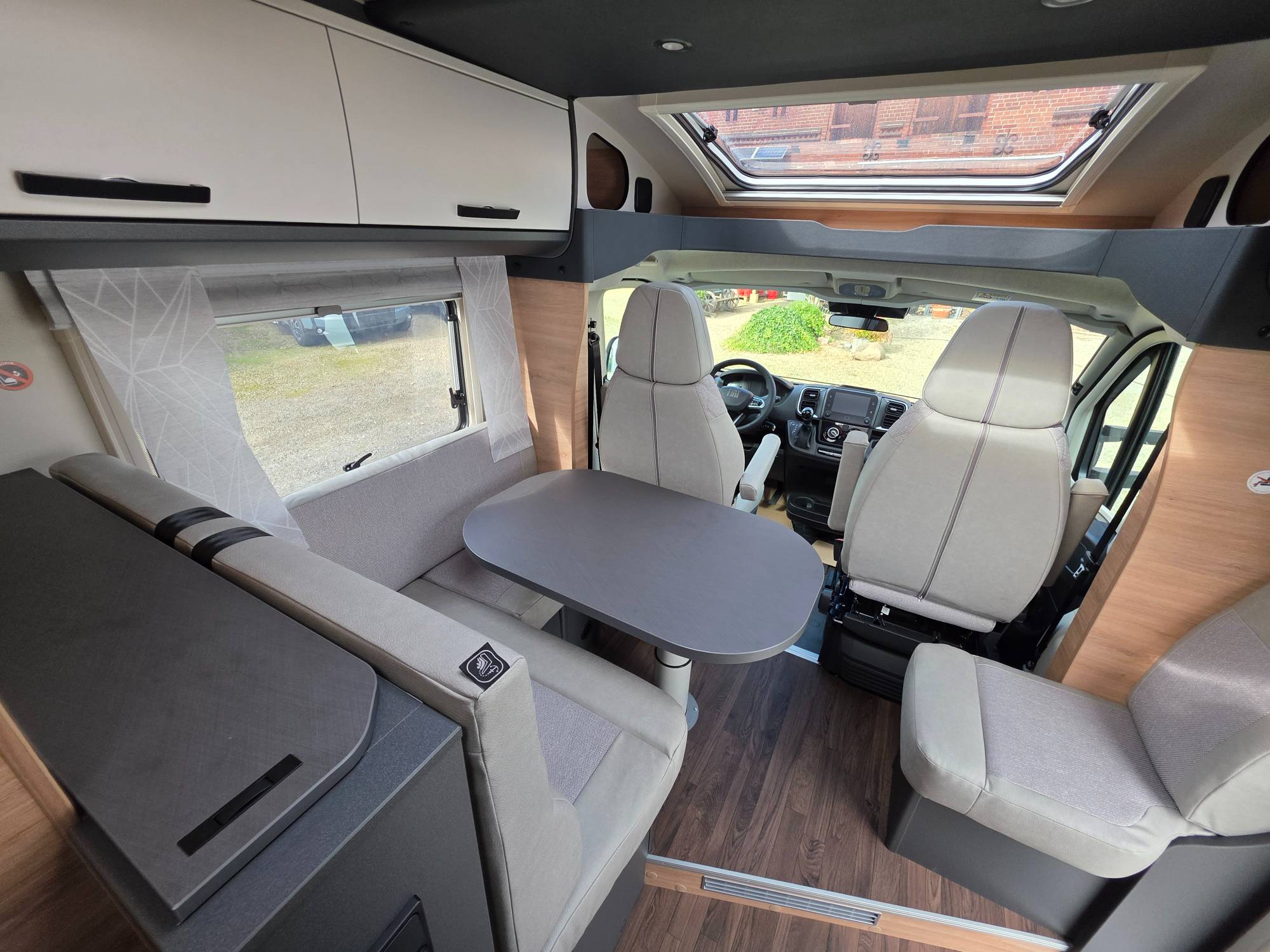 KNAUS LIVE TI 650 MEG PLATINUM SELECTION