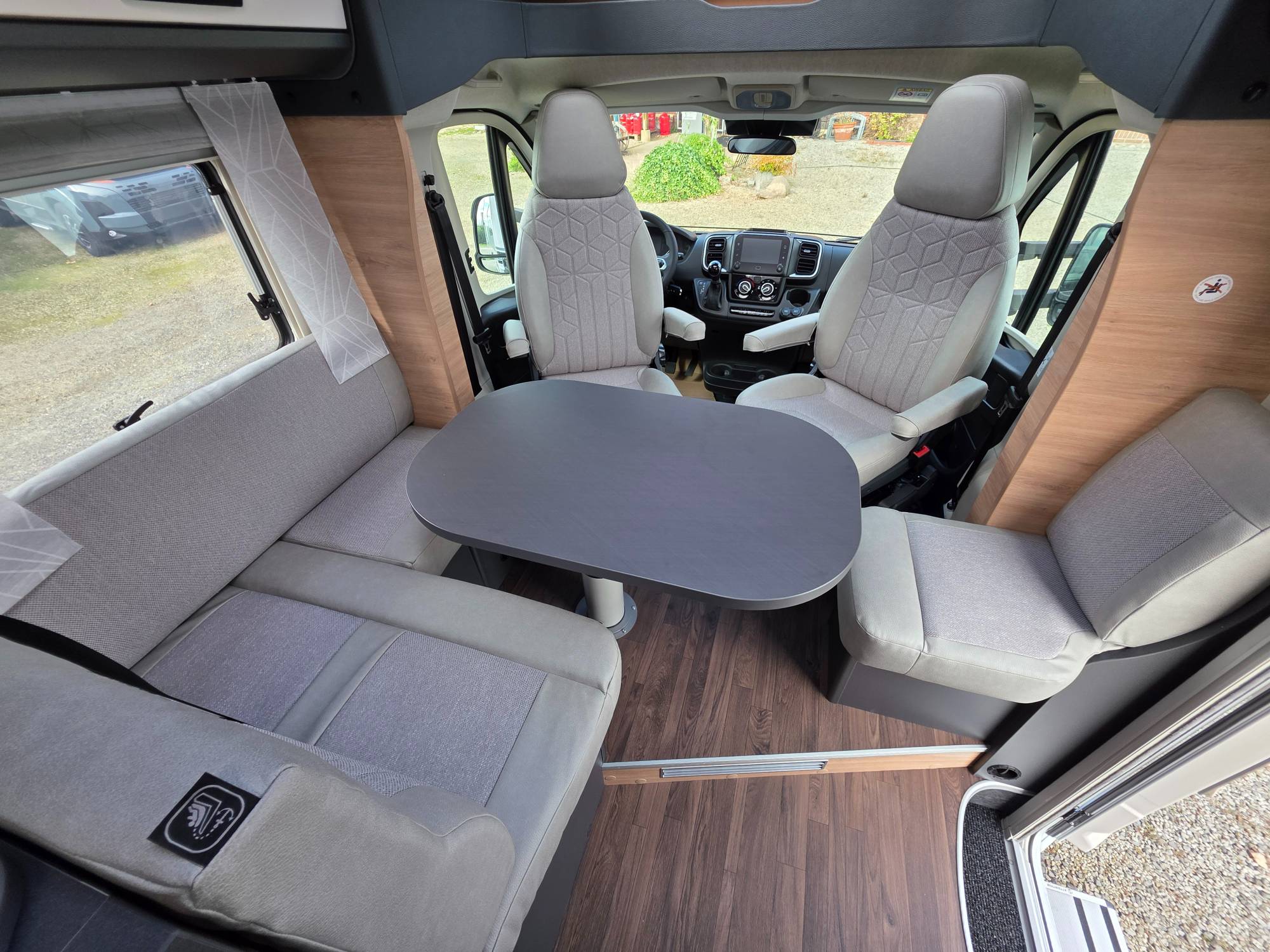 KNAUS LIVE TI 650 MEG PLATINUM SELECTION