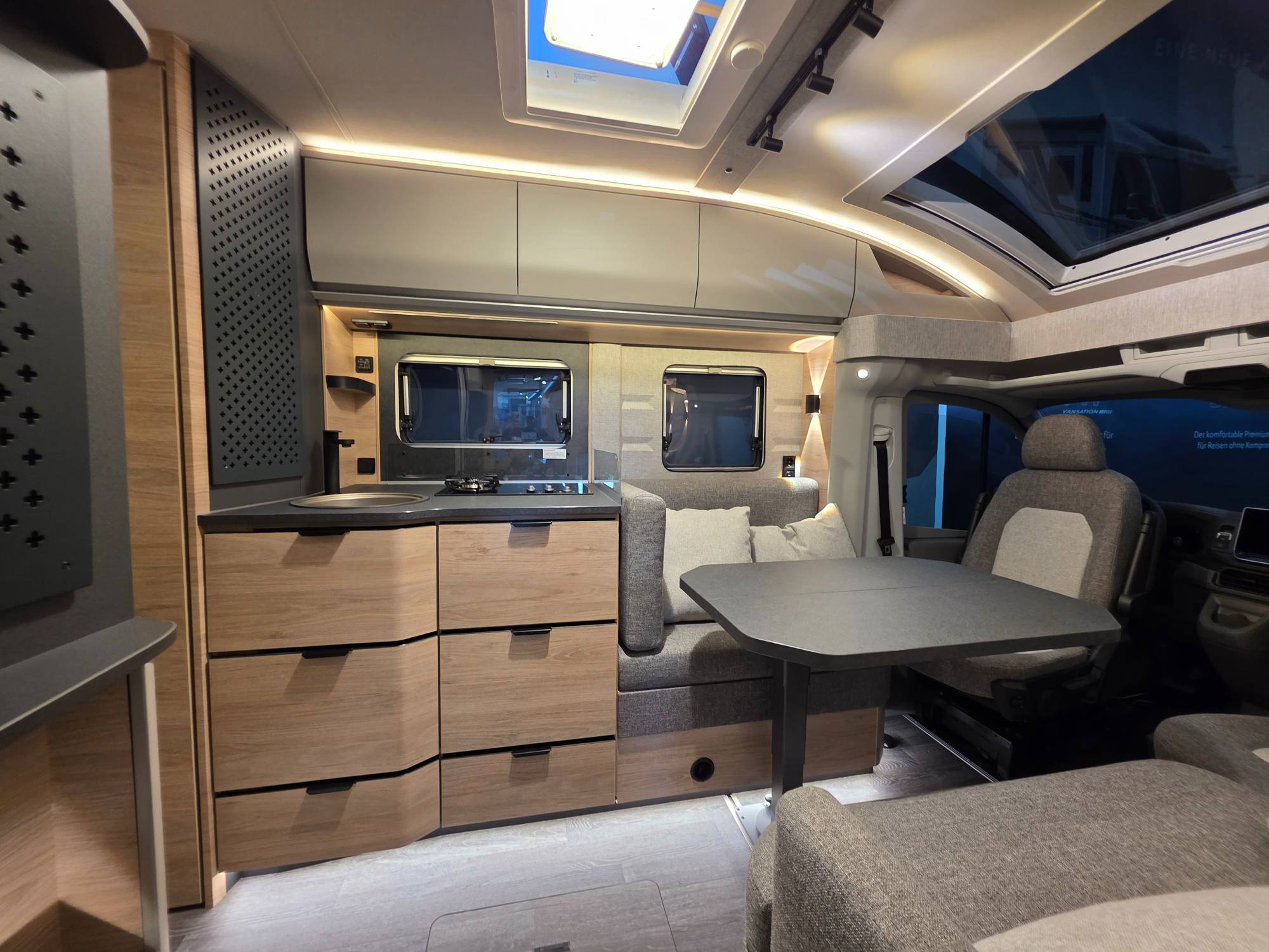 KNAUS SKY TI VW 700 DEG