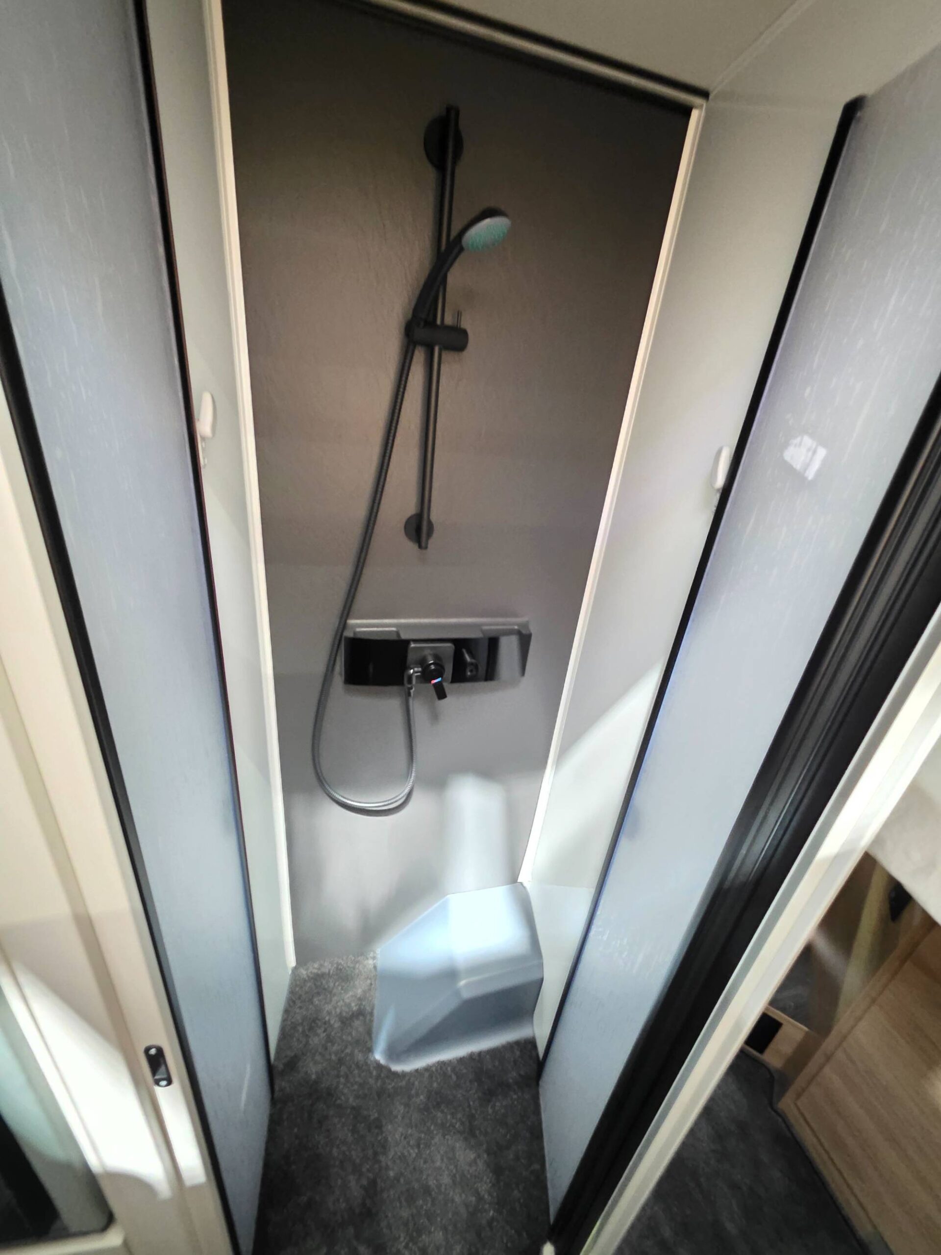 KNAUS SKY TI VW 700 DX