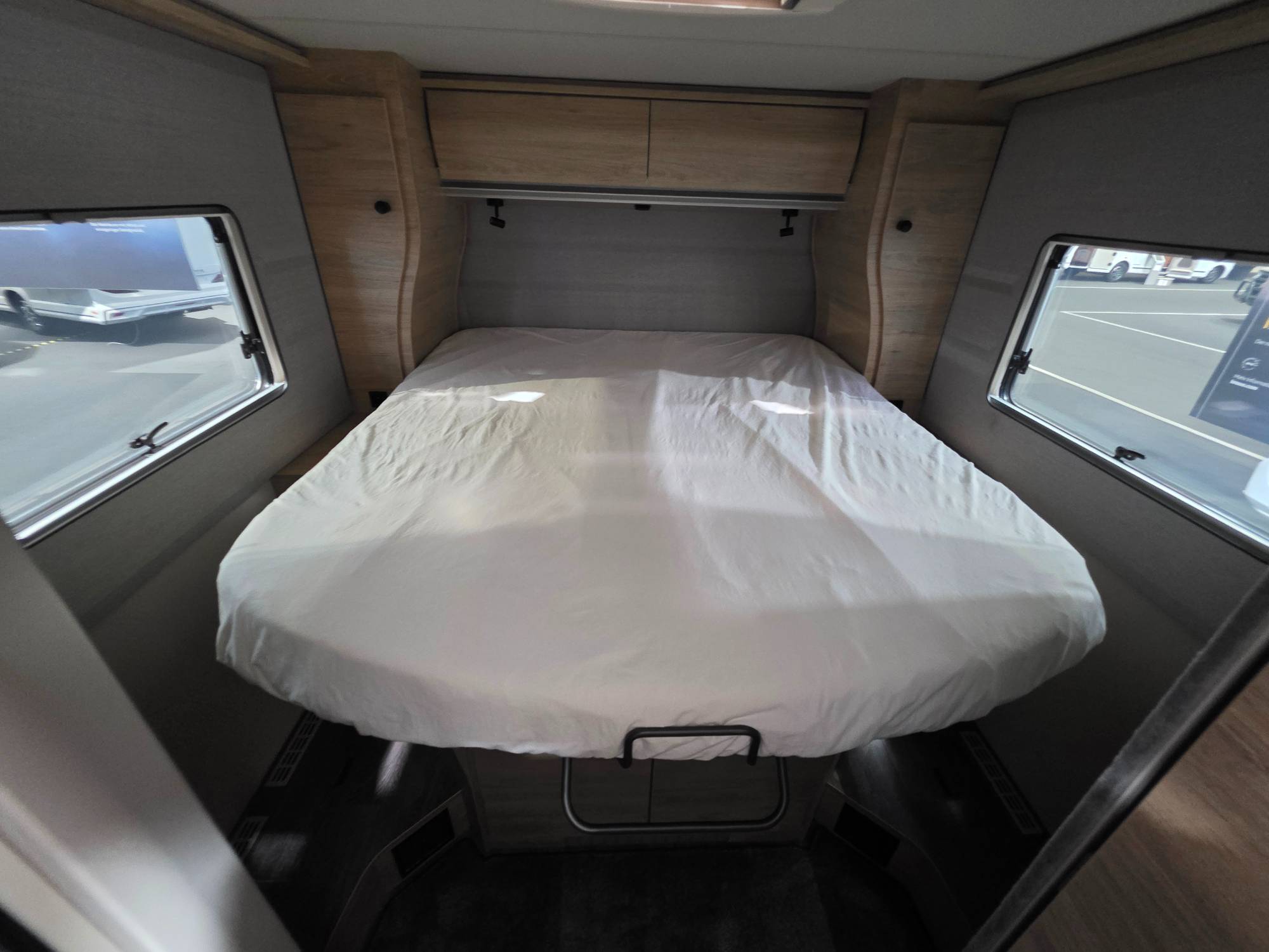 KNAUS SKY TI VW 700 DX
