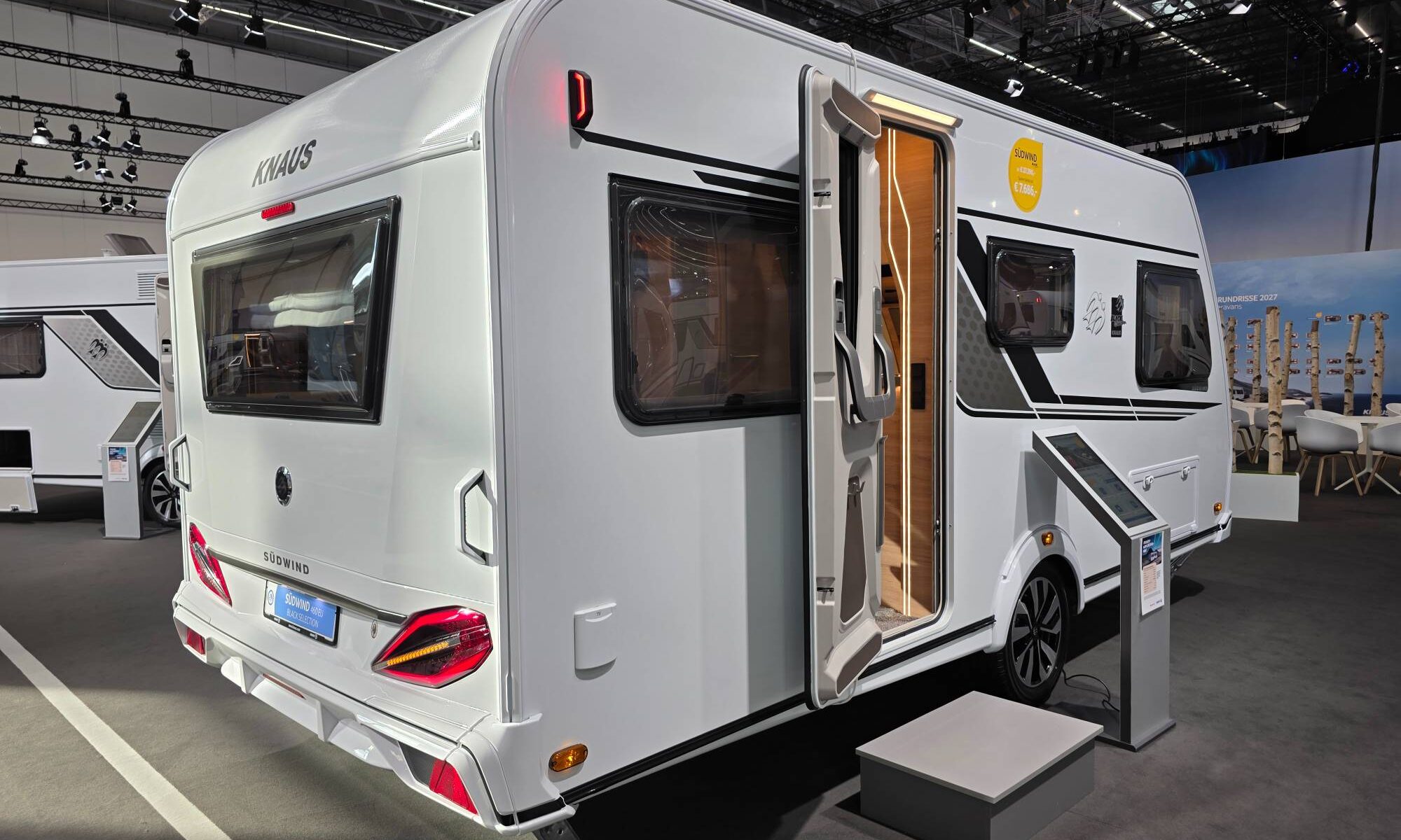 KNAUS SÜDWIND 460 EU BLACK SELECTION