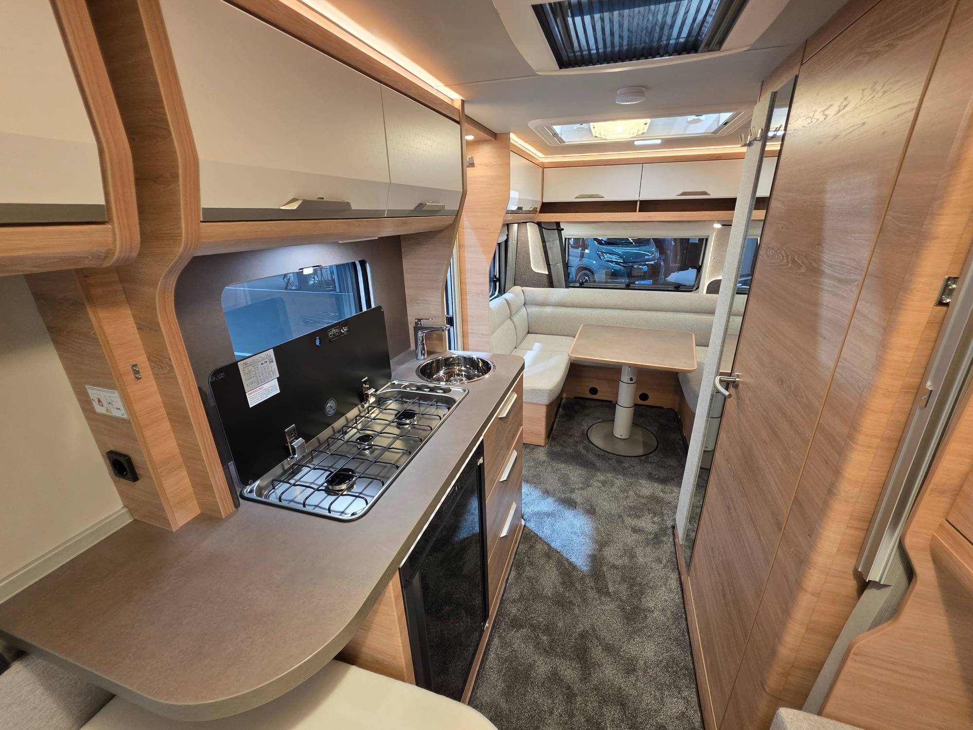 KNAUS SÜDWIND 500 EU BLACK SELECTION