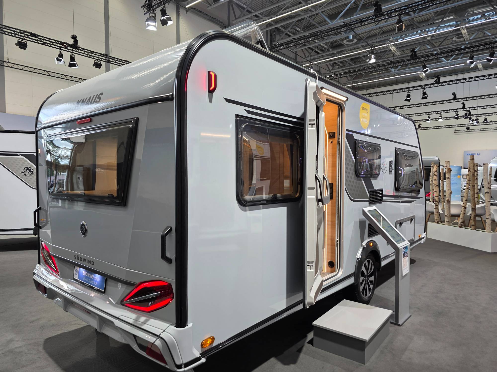 KNAUS SÜDWIND 500 EU BLACK SELECTION