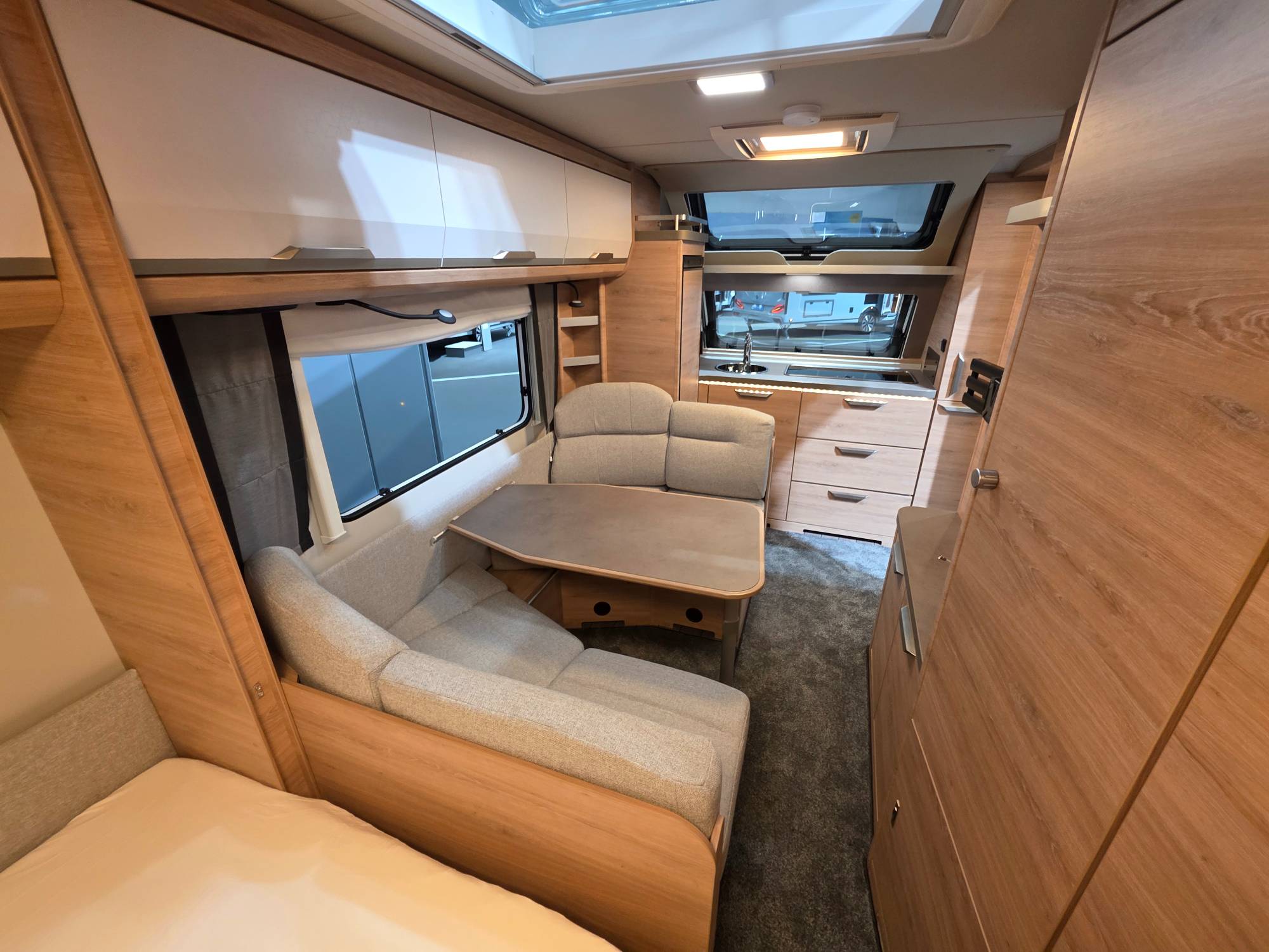 KNAUS SÜDWIND 500 PF BLACK SELECTION