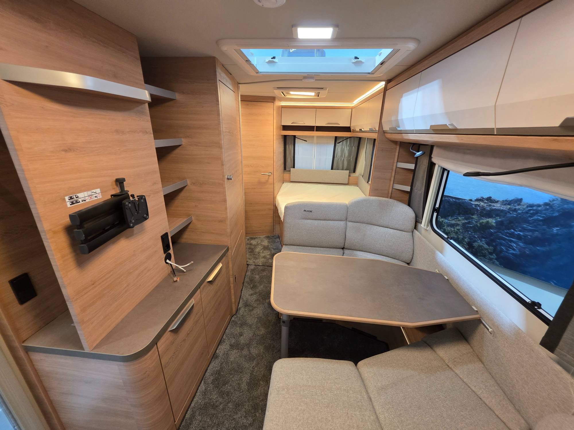 KNAUS SÜDWIND 500 PF BLACK SELECTION