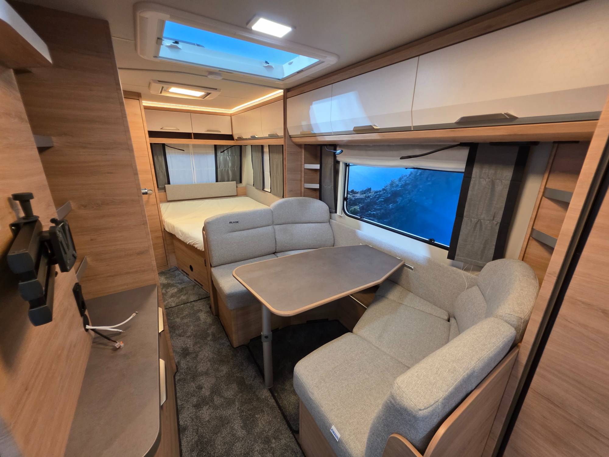 KNAUS SÜDWIND 500 PF BLACK SELECTION