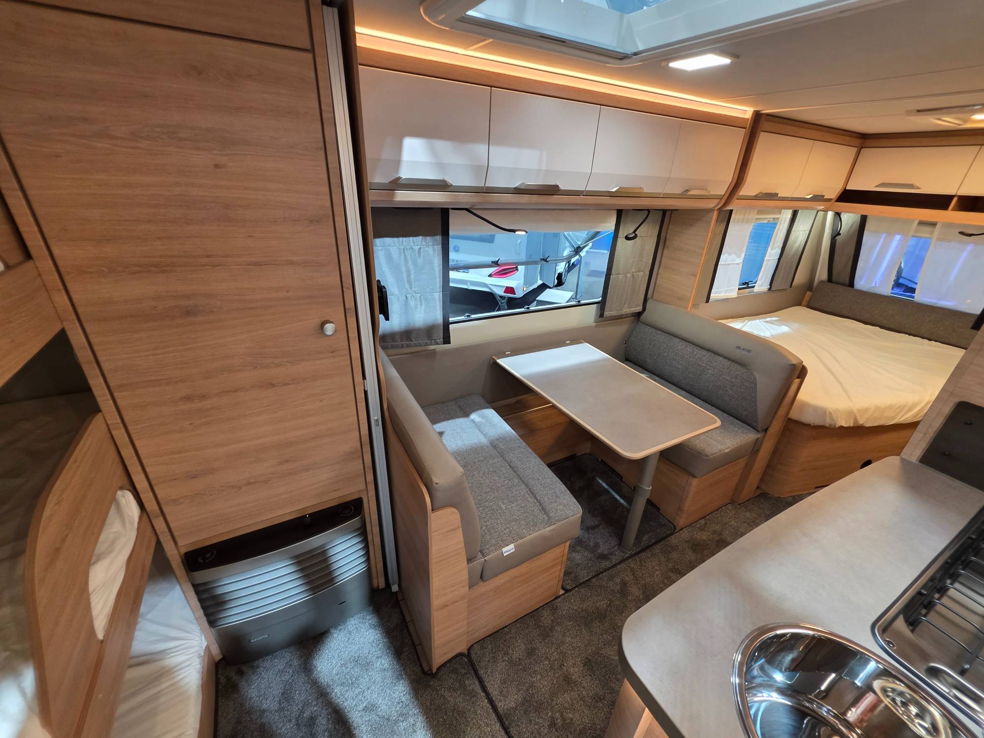 KNAUS SÜDWIND 540 FDK BLACK SELECTION