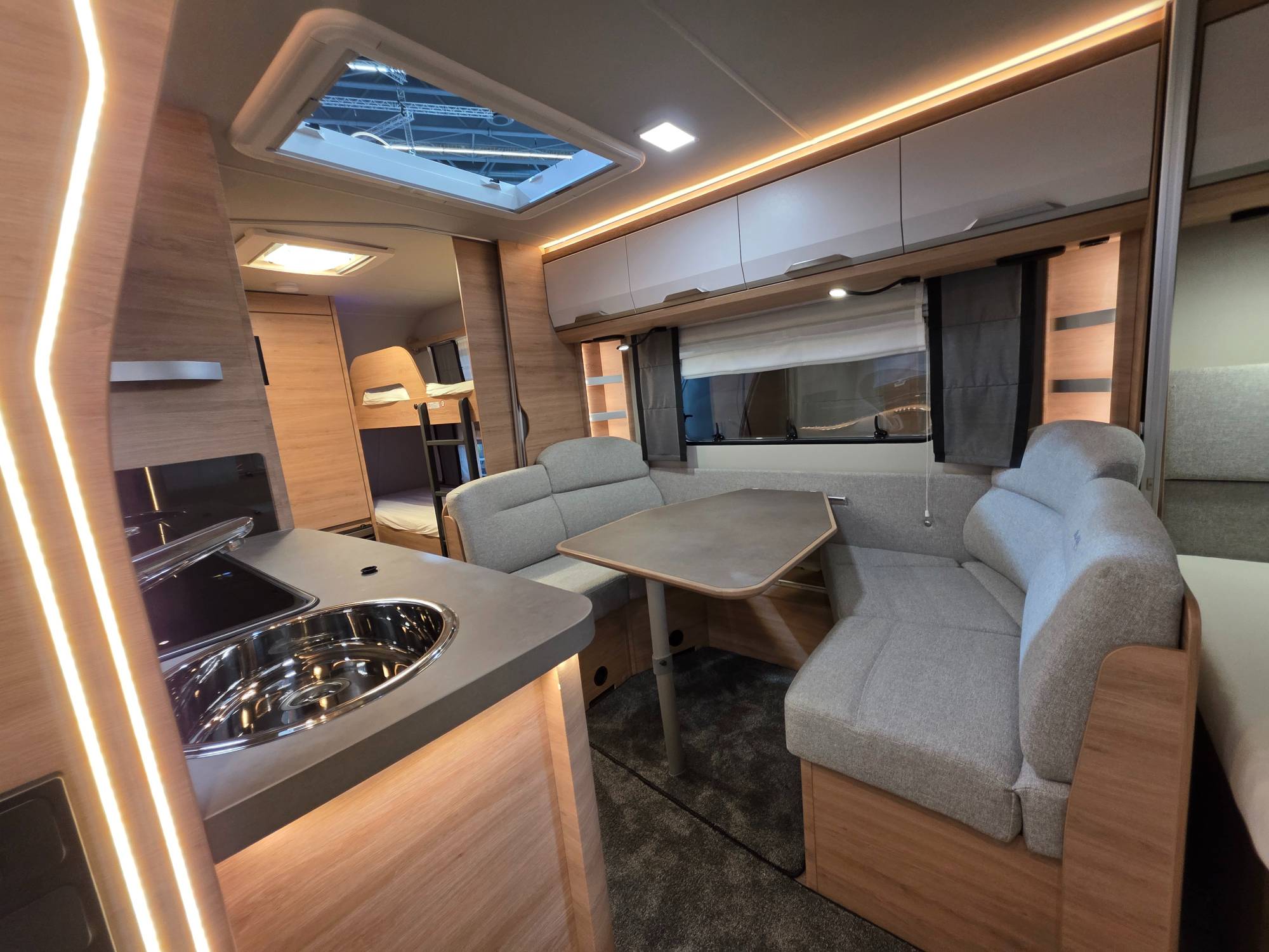 KNAUS SÜDWIND 580 QS BLACK SELECTION
