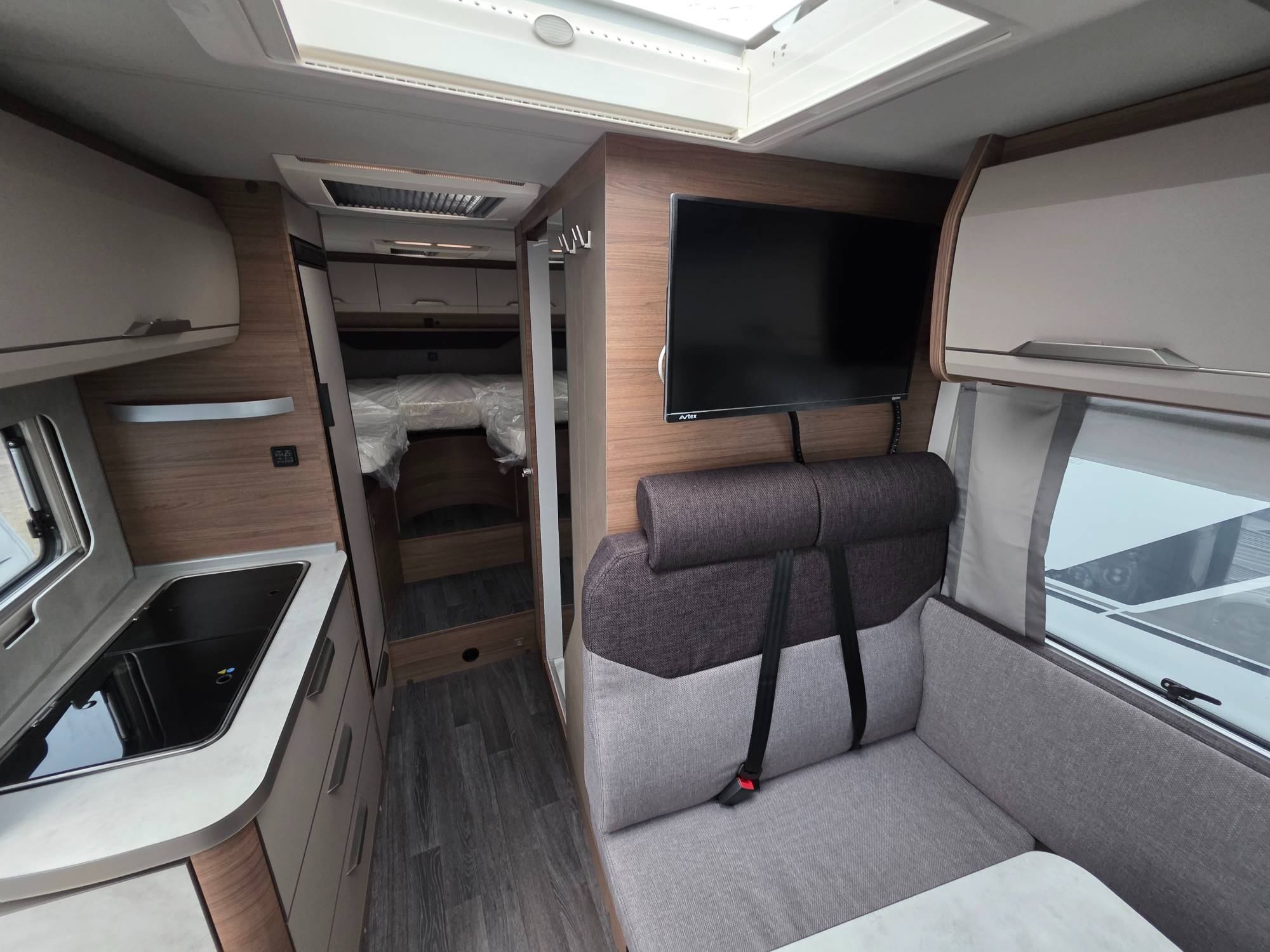 KNAUS VAN TI 650 MEG VANSATION