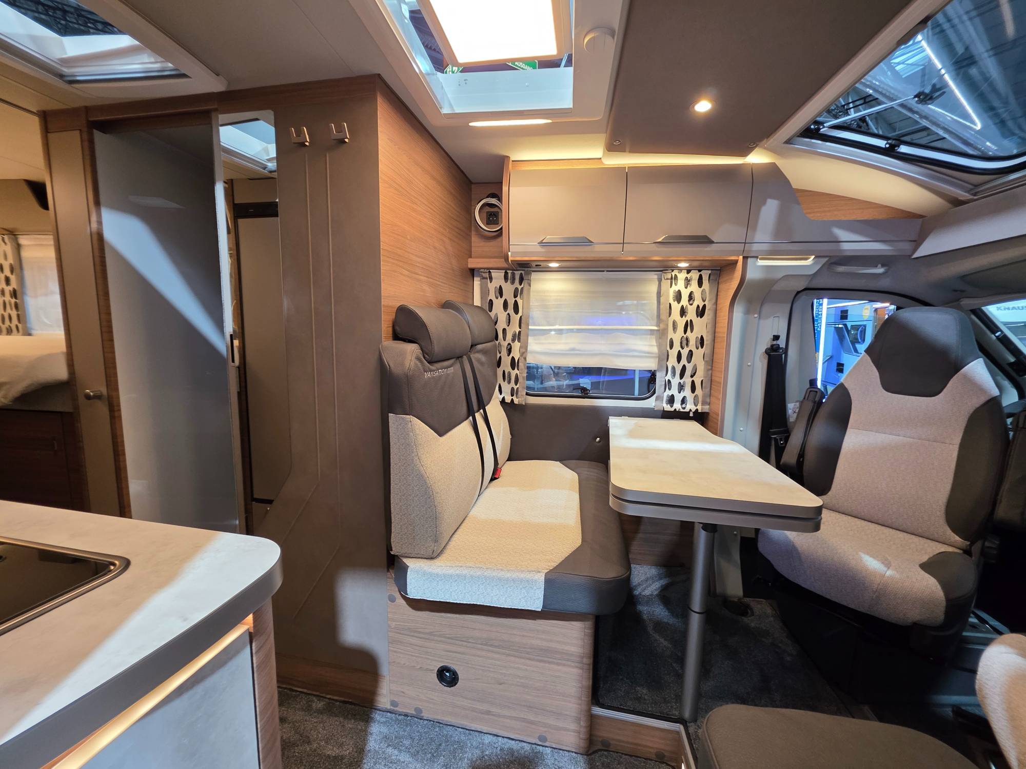 KNAUS VAN TI 650 MEG VANSATION