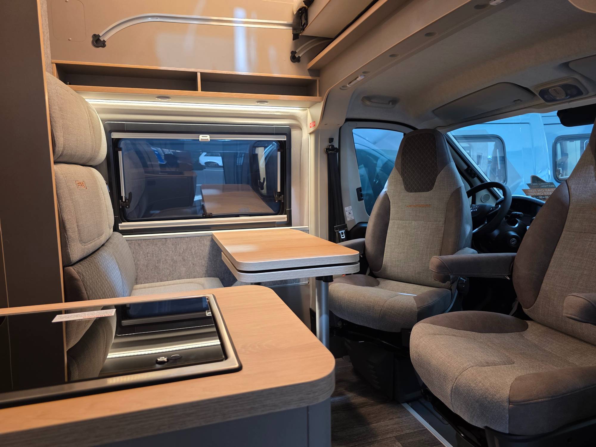 Weinsberg CaraBus GREY 600 MQH EDITION FIRE
